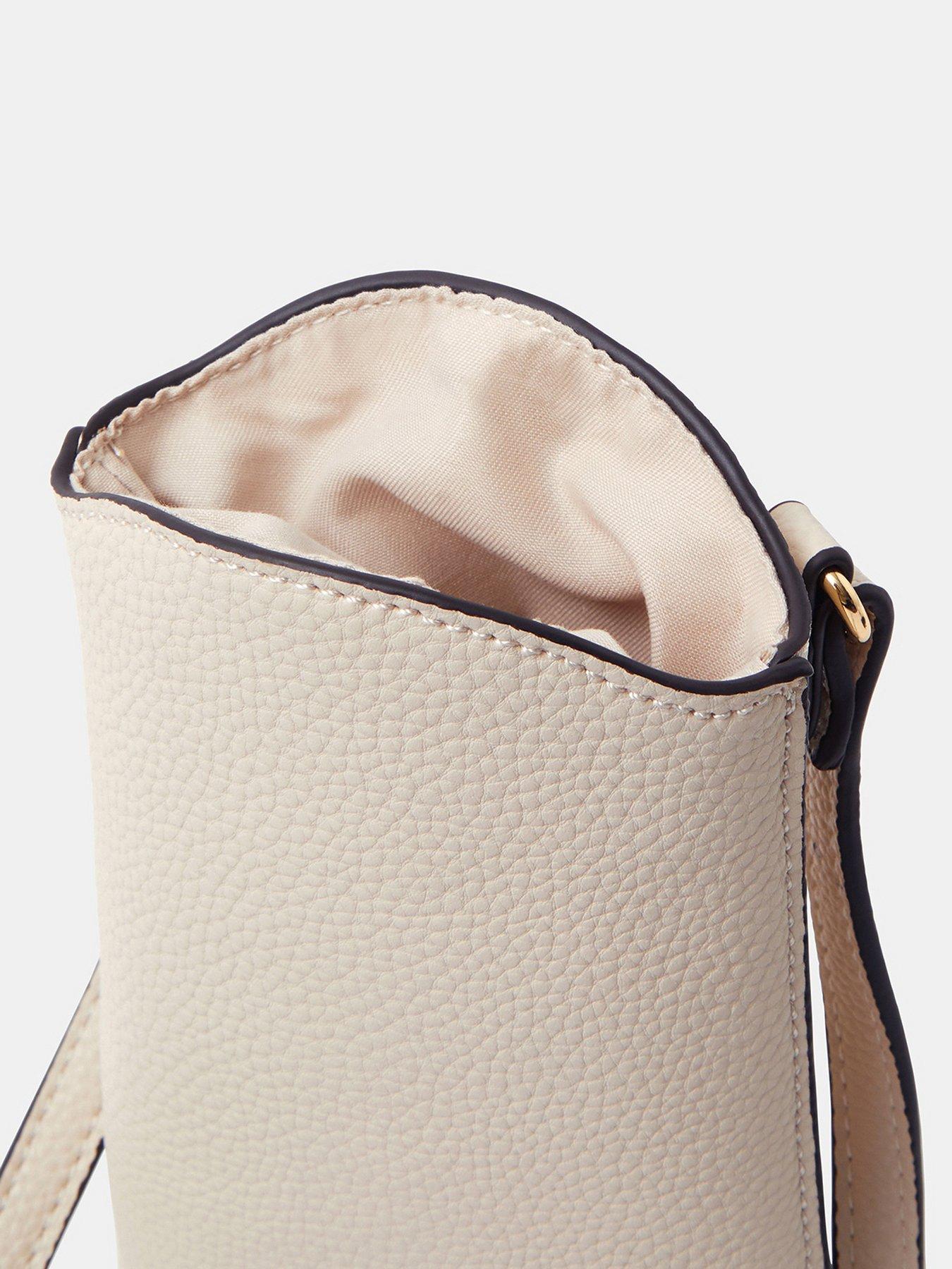 Image 4 of 5 of Accessorize Pouch Phone Bag