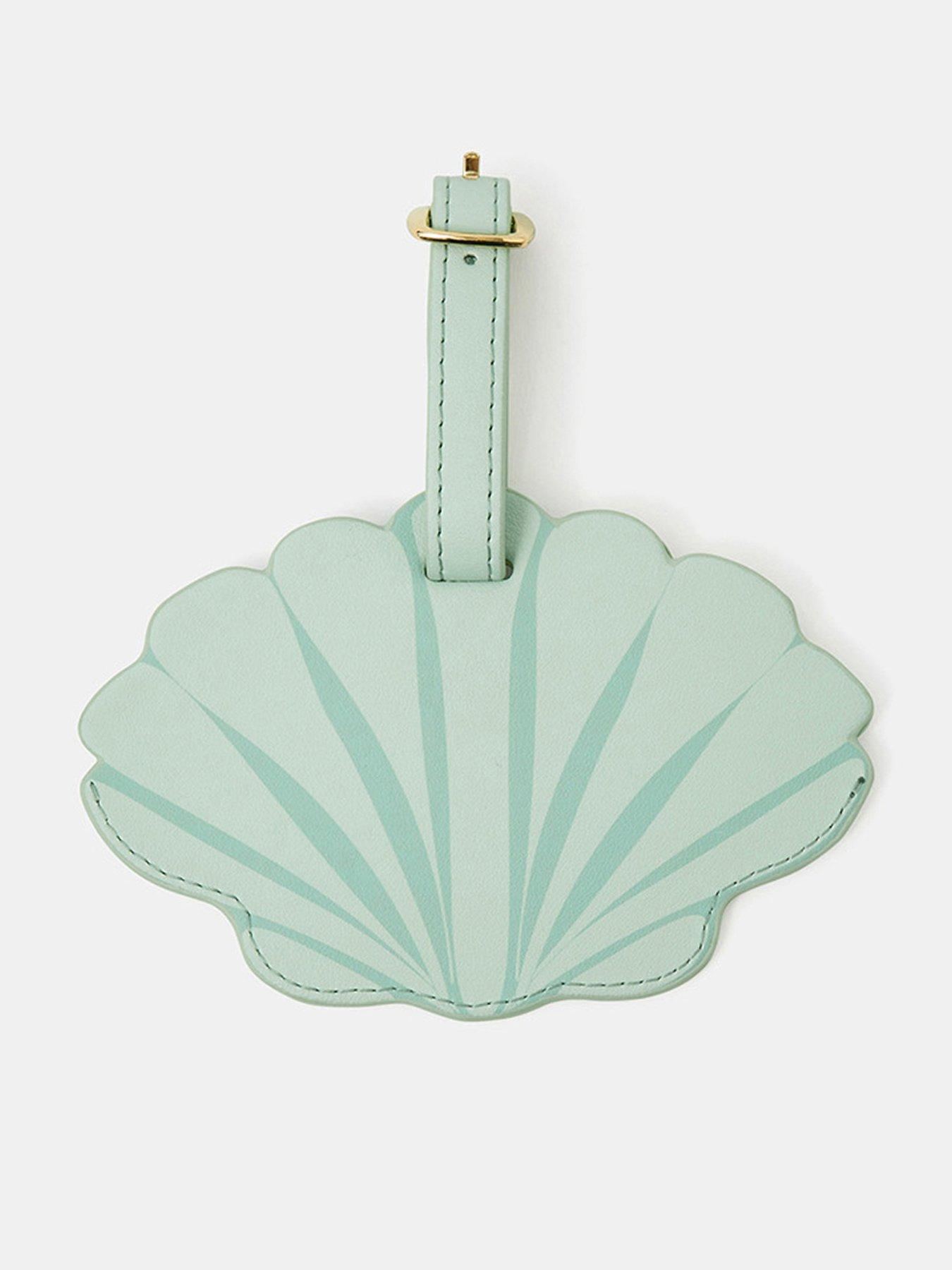 Image 1 of 3 of Accessorize Sea Shell Luggage Tag