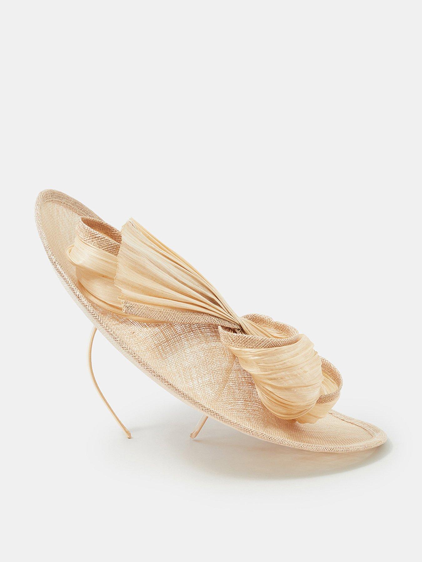 Image 1 of 4 of Accessorize Bow Disc Fascinator
