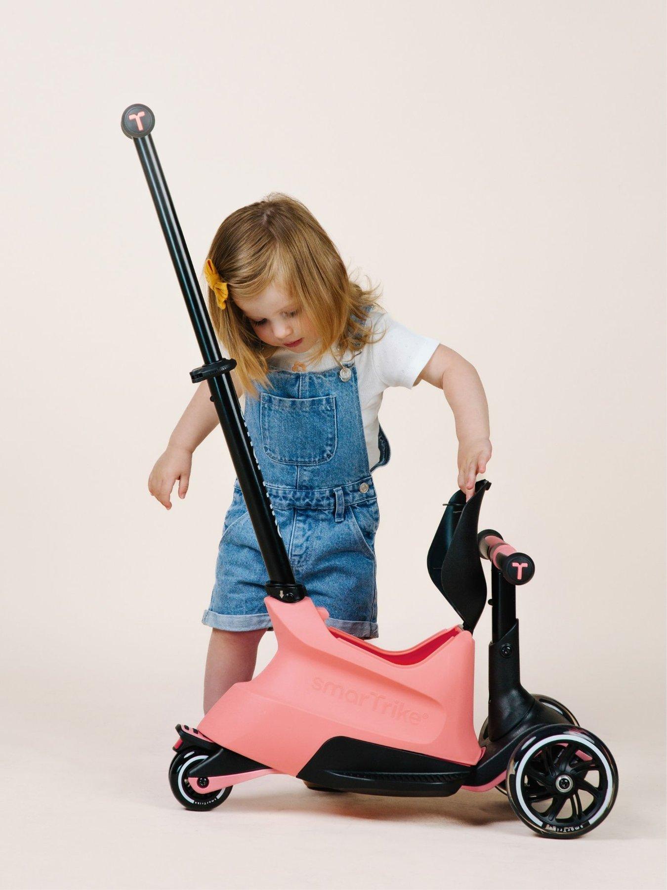 Image 7 of 8 of smarTrike Xtend Ride-on - Pink