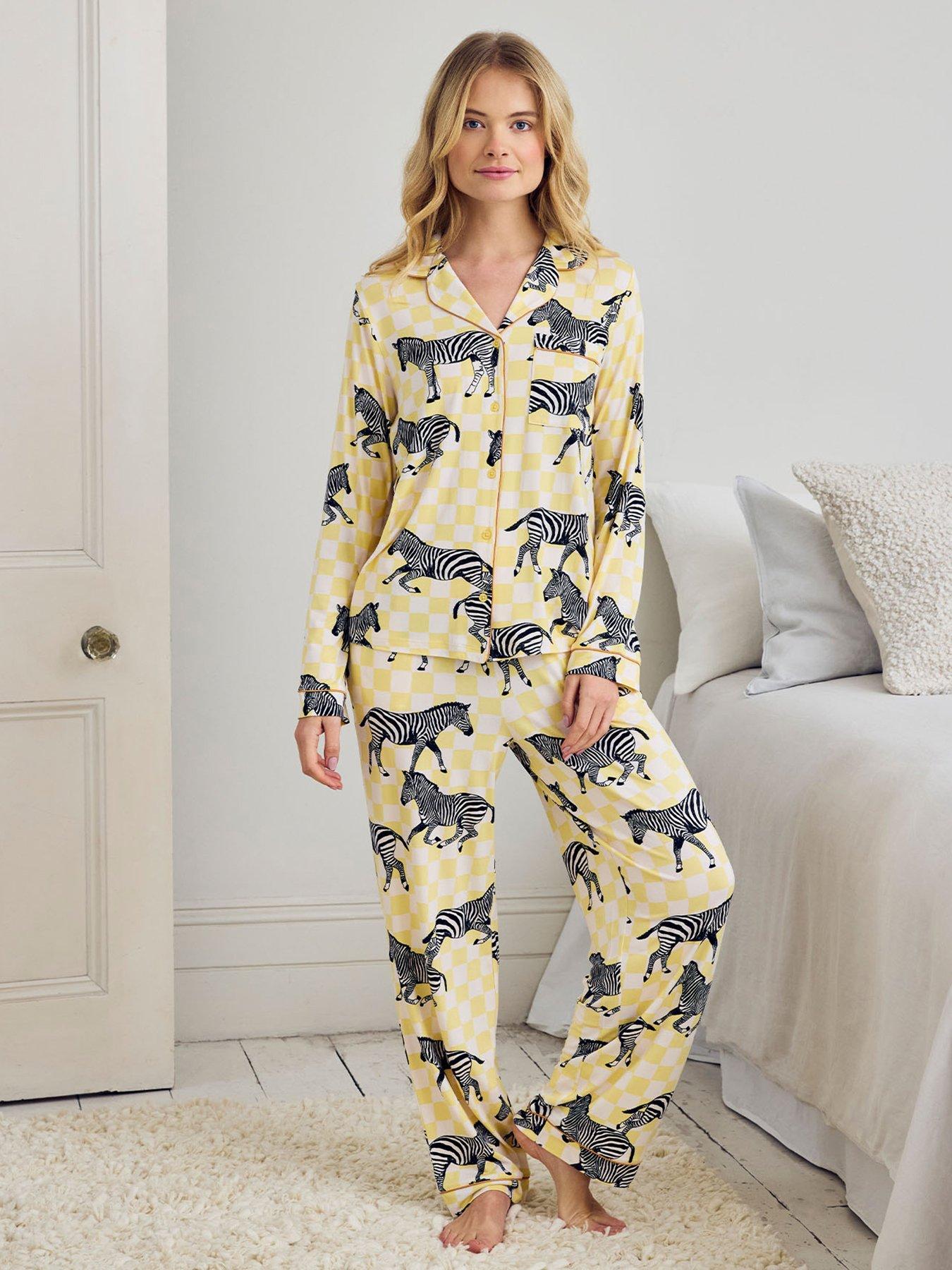 CHELSEA PEERS Zebra Checkerboard Print Long Pyjama Set