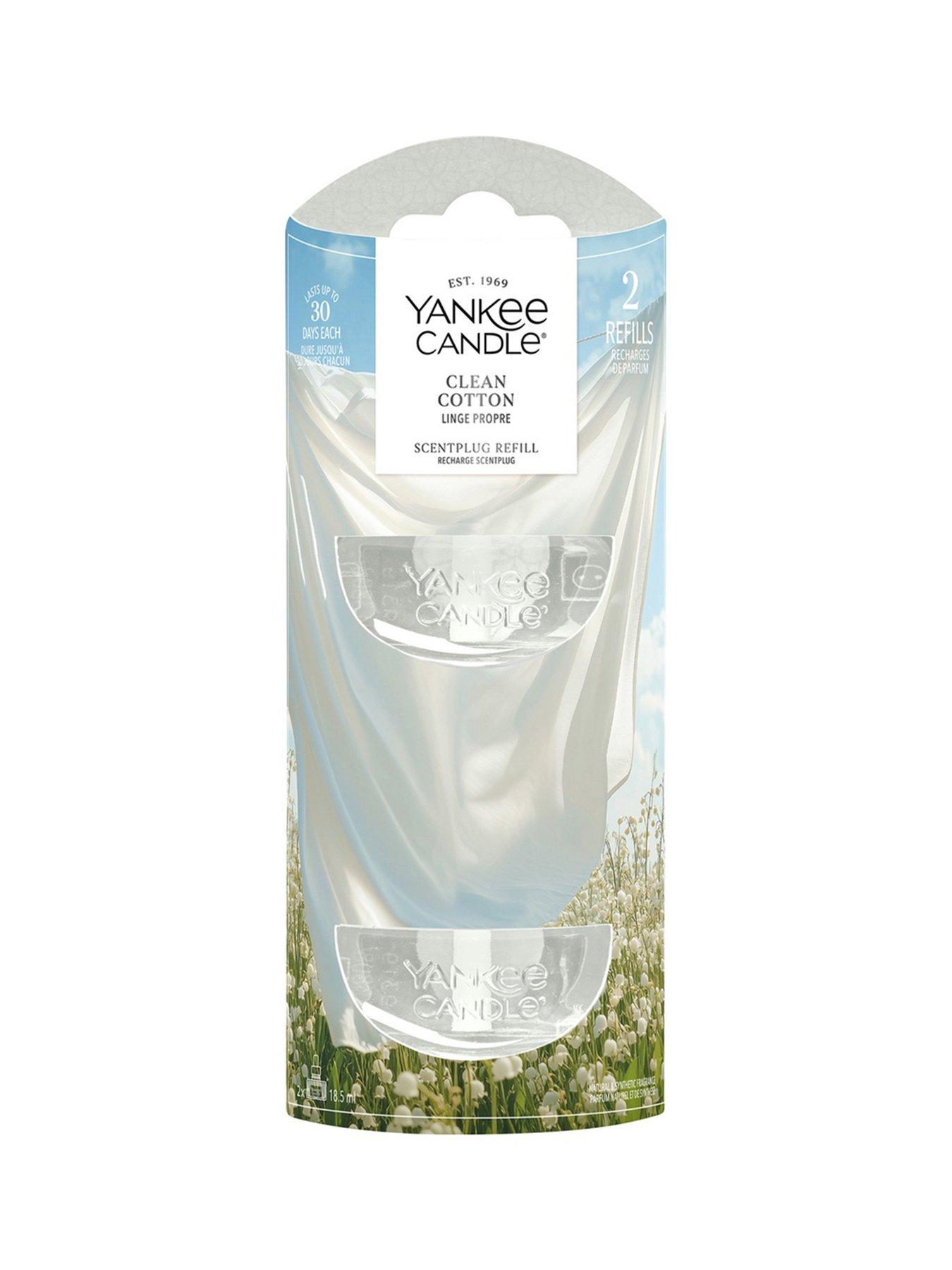 Image 6 of 7 of Yankee Candle Plug In Refill -  Clean Cotton Refils