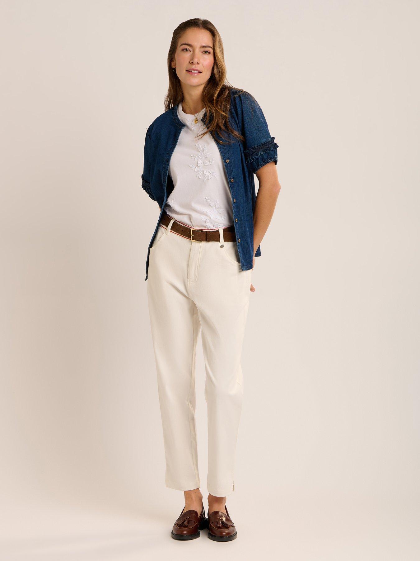 Image 6 of 7 of Brakeburn Agathe T -Shirt - White