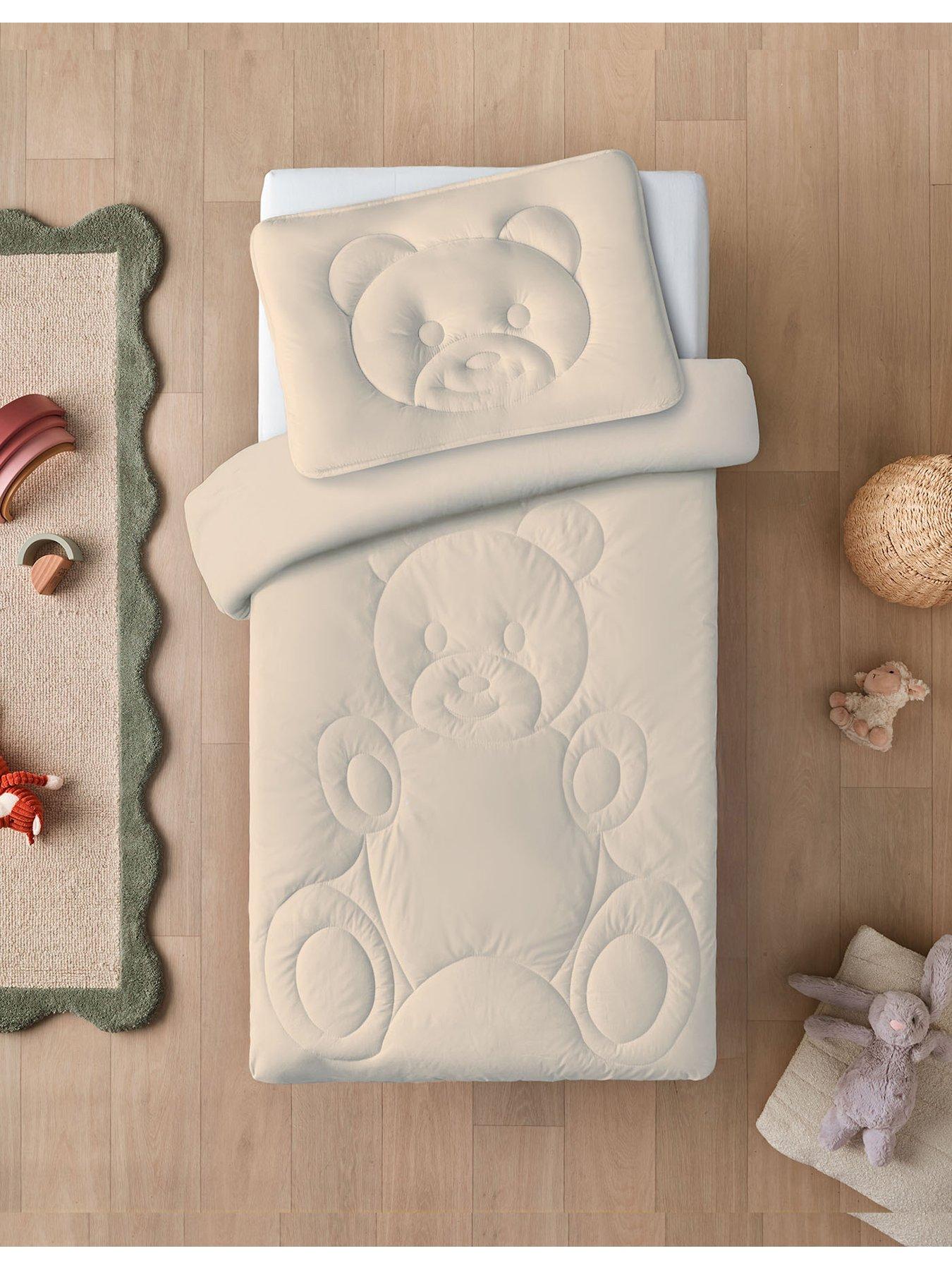 Silentnight Silentnight Safe Nights Teddy Bear Cot Bed Coverless Duvet and Pillow Set -  4 Tog