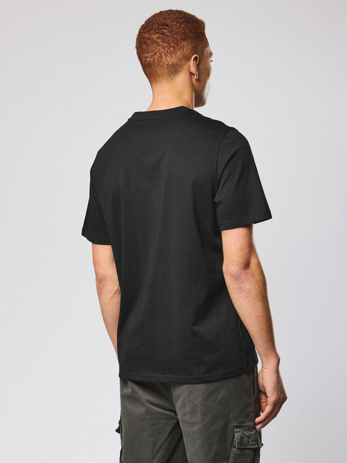 Image 3 of 5 of Weekend Offender Brooklands Classic Badge T-shirt - Black