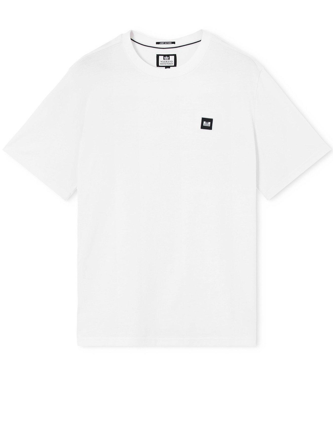 Image 4 of 5 of Weekend Offender Brooklands Classic Badge T-shirt - White