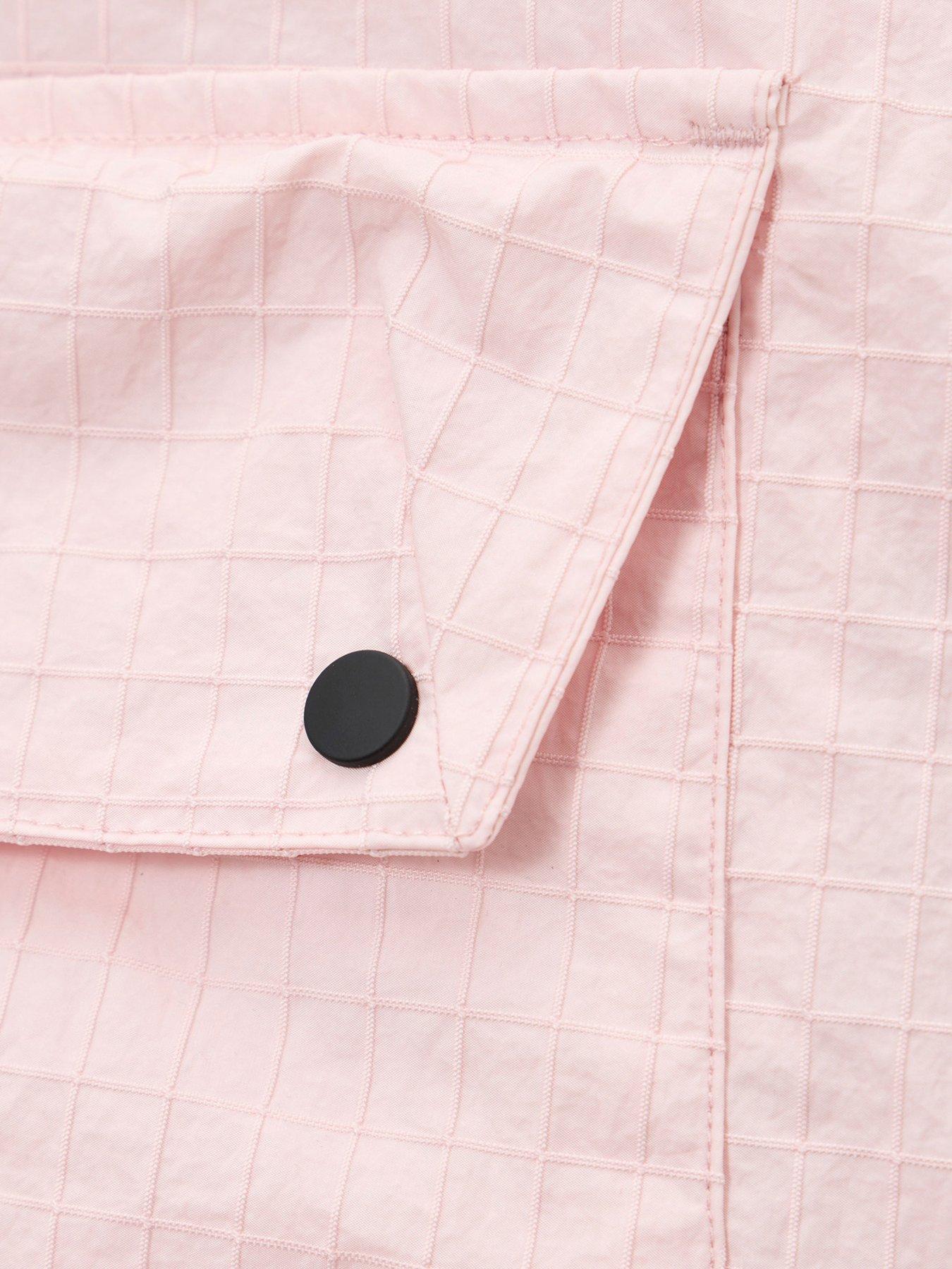 Image 6 of 7 of Weekend Offender Zemmouri Technical Multi Pocket Waterproof Shorts - Light Pink
