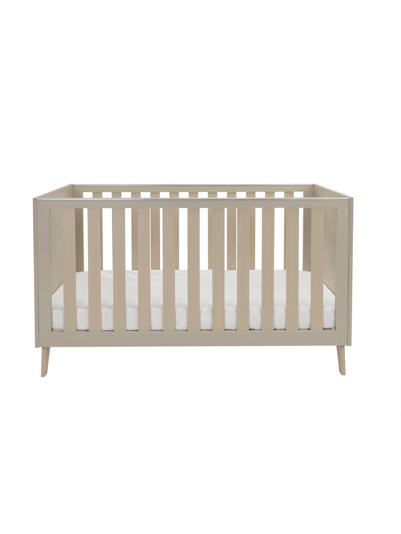 Image 5 of 7 of Babymore Dante Cot Bed with Cot Top Changer - Cashmere