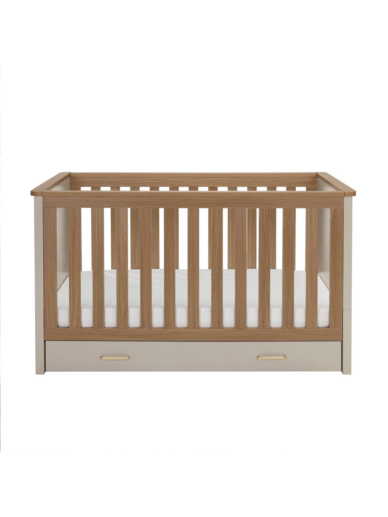 Image 3 of 7 of Babymore Mira Cot Bed - Cashmere Warm Oak