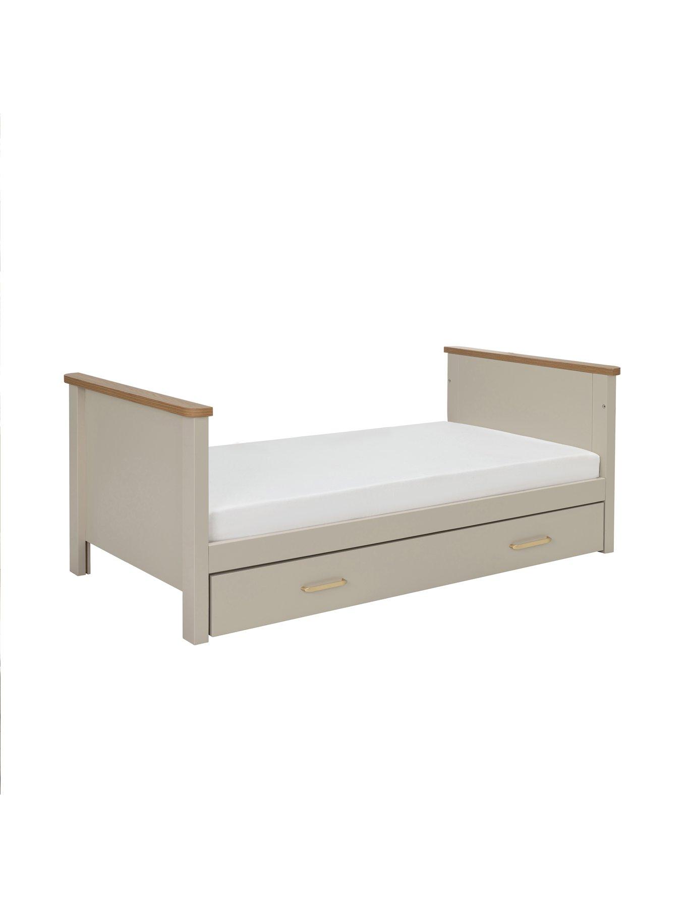 Image 5 of 7 of Babymore Mira Cot Bed - Cashmere Warm Oak