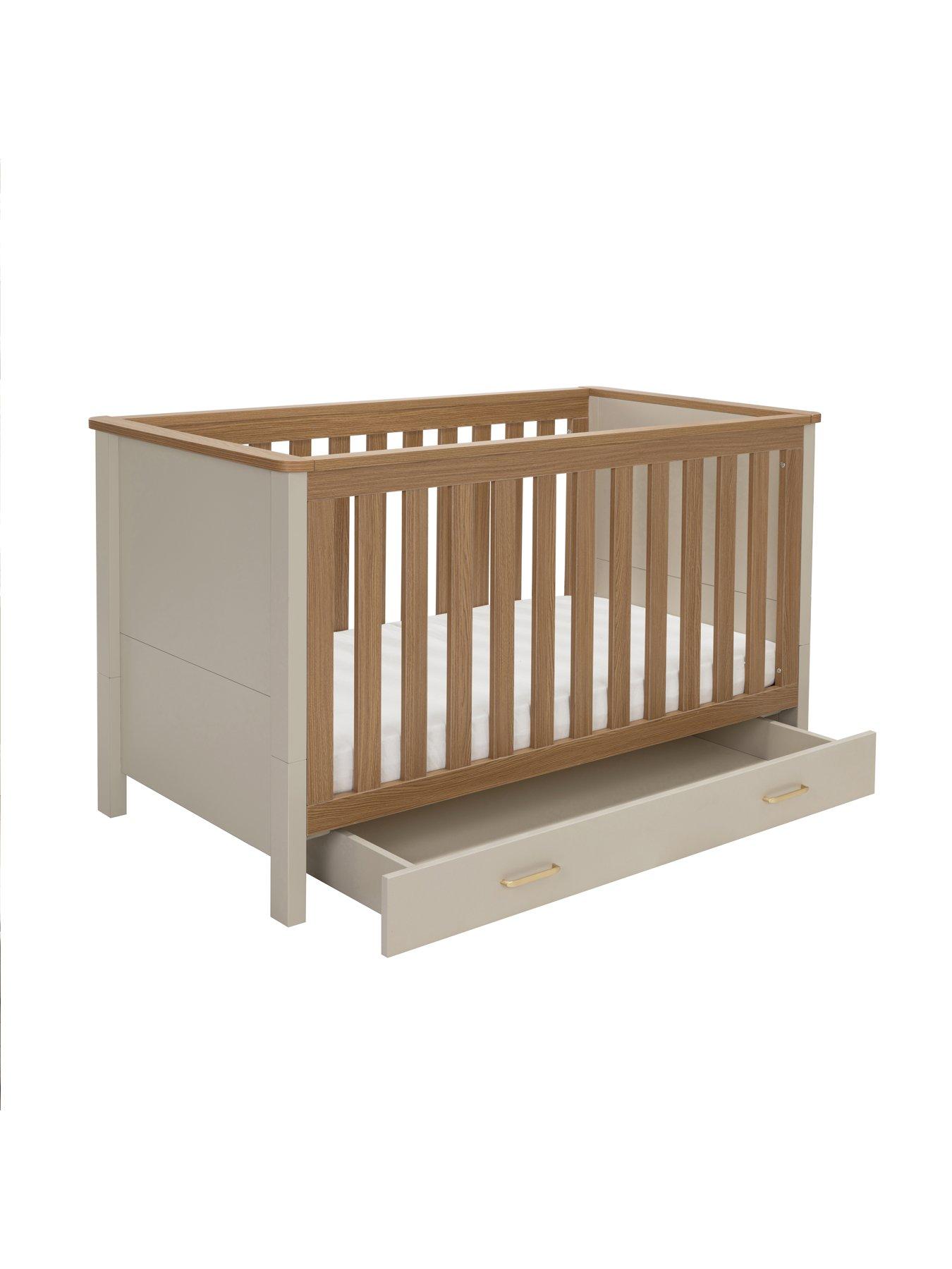 Image 6 of 7 of Babymore Mira Cot Bed - Cashmere Warm Oak