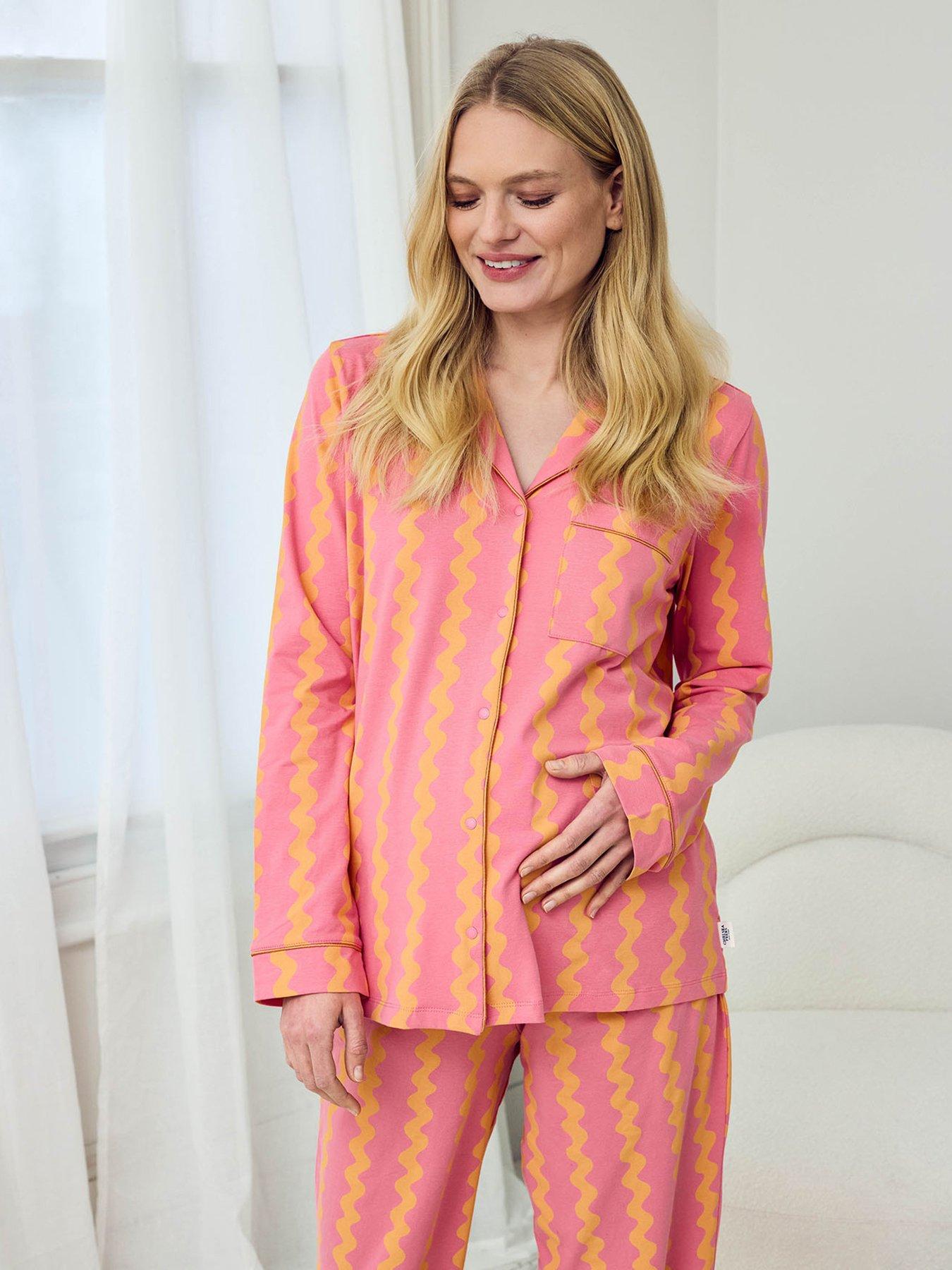 Image 4 of 5 of CHELSEA PEERS Maternity Ruffle Long Button Up Pyjama Set - Pink