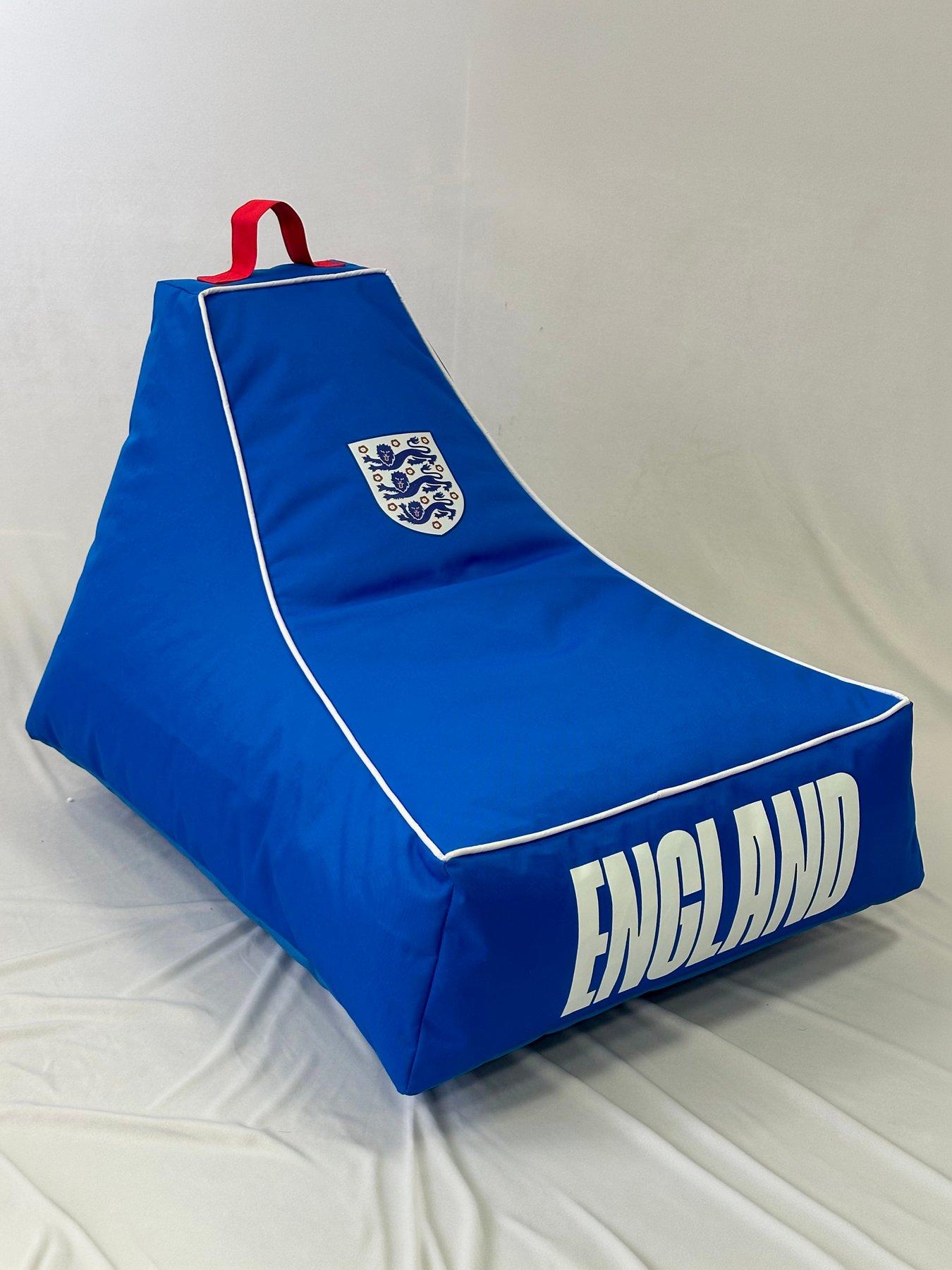 Image 3 of 5 of KAIKOO England Football Club Sumo Tripod Beanbag- Blue