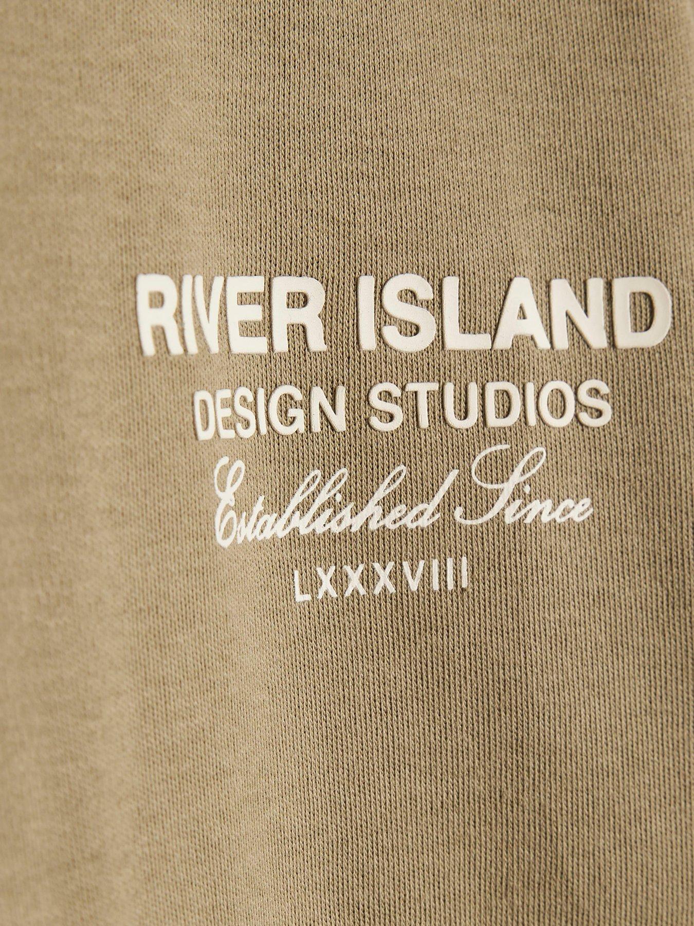Image 4 of 4 of River Island Mini Boys Back Print Design Studios T-Shirt Set - Khaki