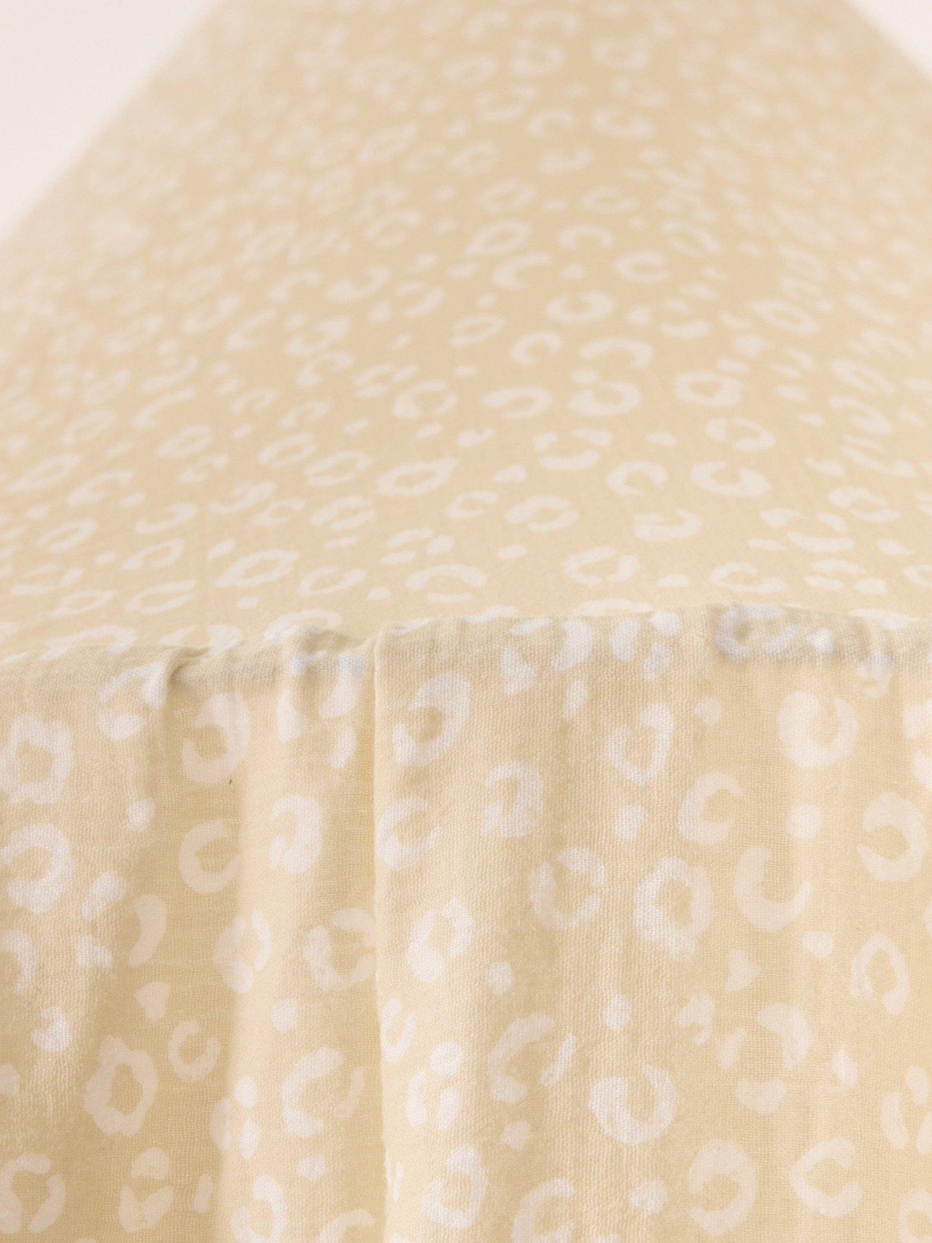 Image 5 of 5 of Tutti Bambini Nursery Canopy &amp; Den - Love Cats