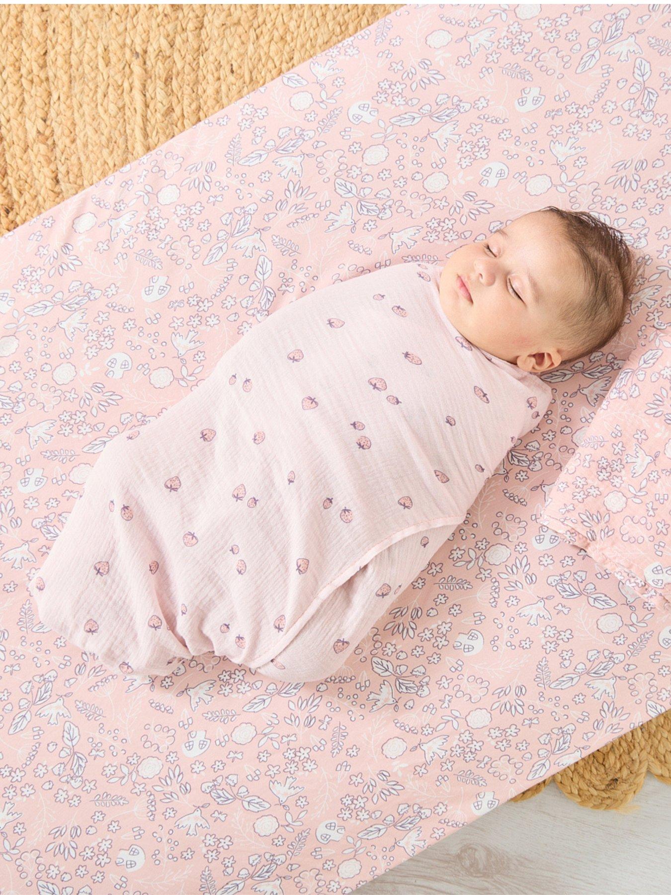 Image 4 of 5 of Tutti Bambini Cot Bed Fitted Sheets 2 Pack - Tiny Tails