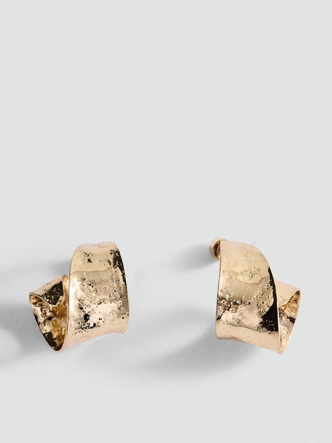 Mango Embossed Semi-hoop Earrings - Gold
