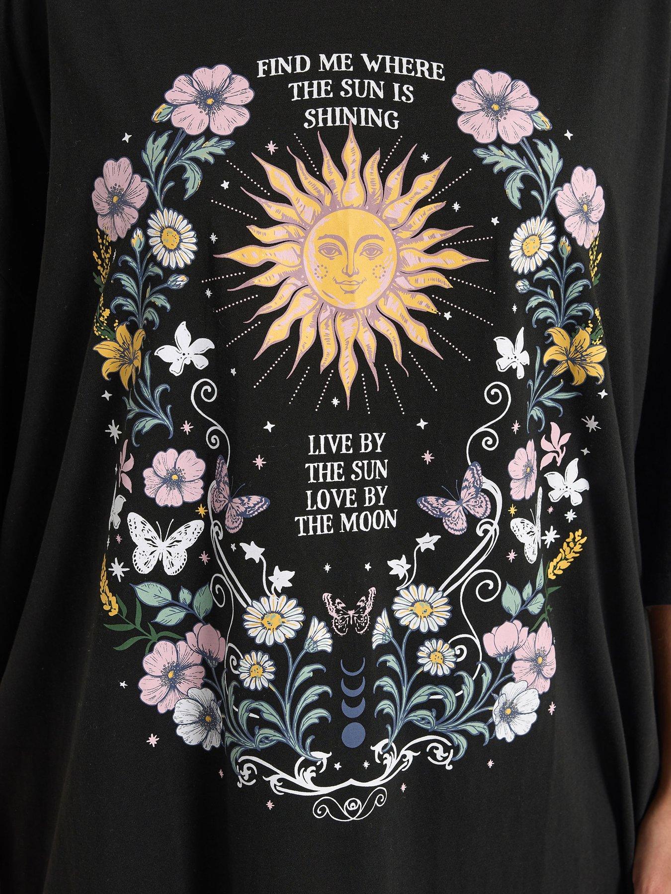 Image 4 of 5 of Yours Curve Placement Boxy T-shirt