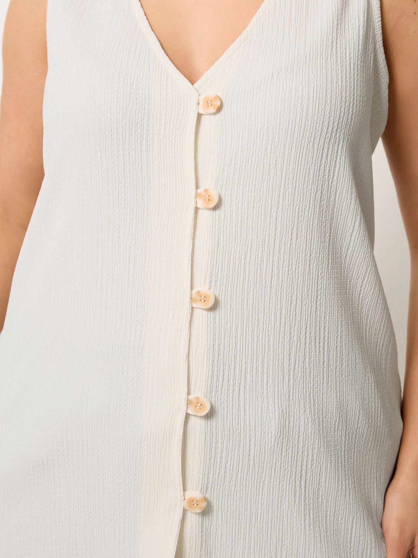 Image 4 of 5 of Yours Curve Textured Waistcoat