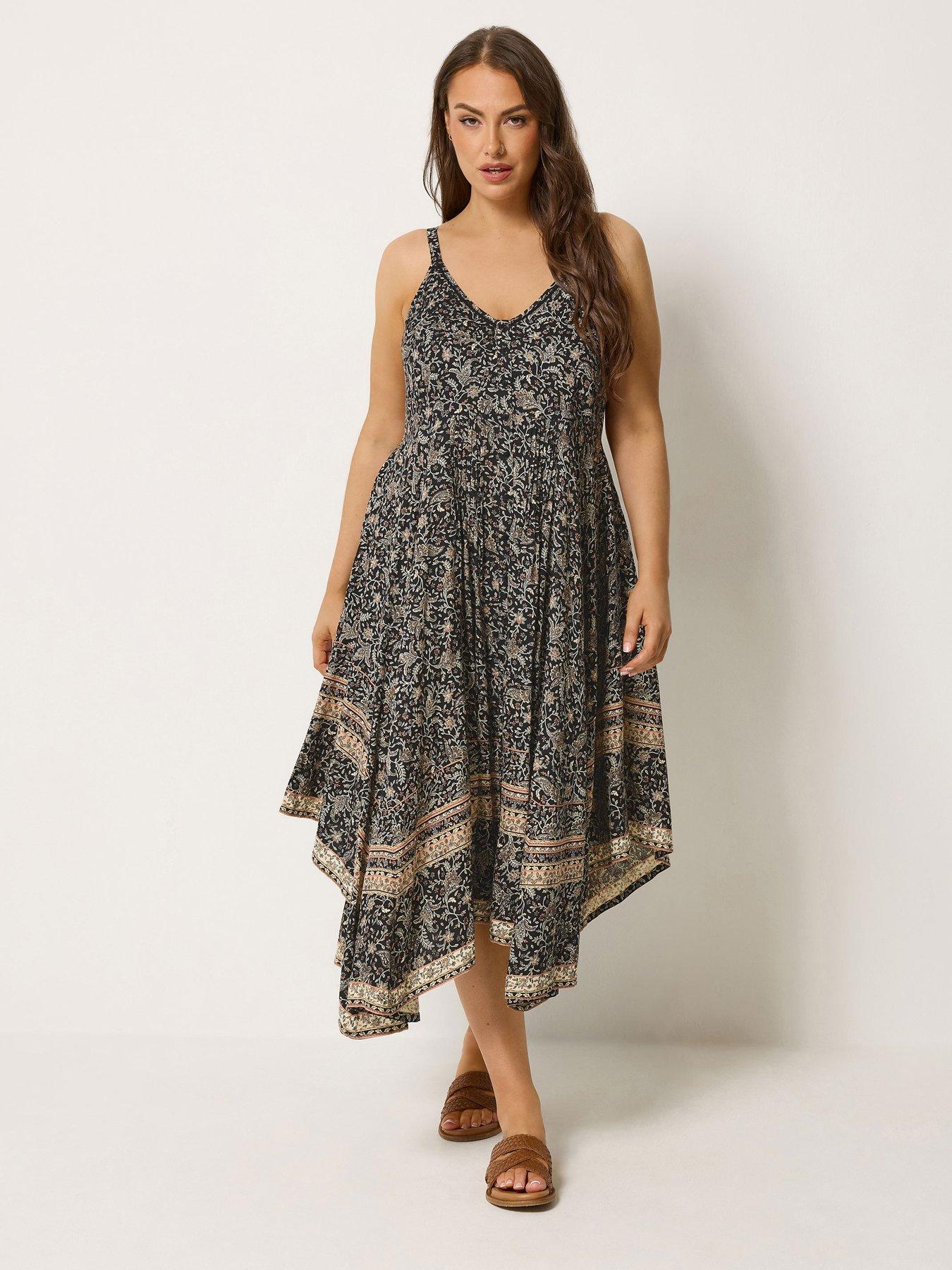 Yours Curve Hanky Hem Dress - Black