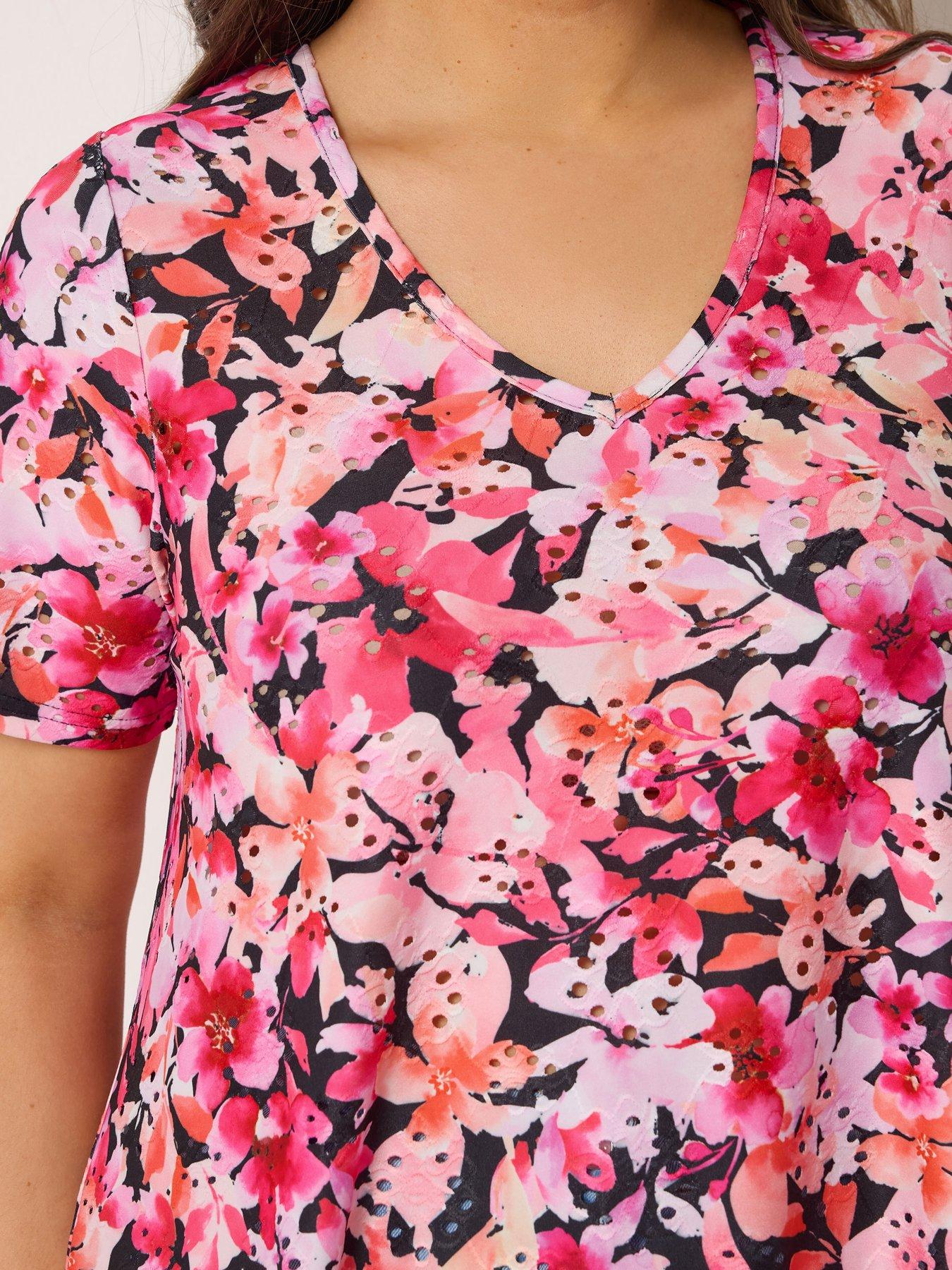 Image 4 of 5 of Yours Curve Printed Broderie V-neck Top