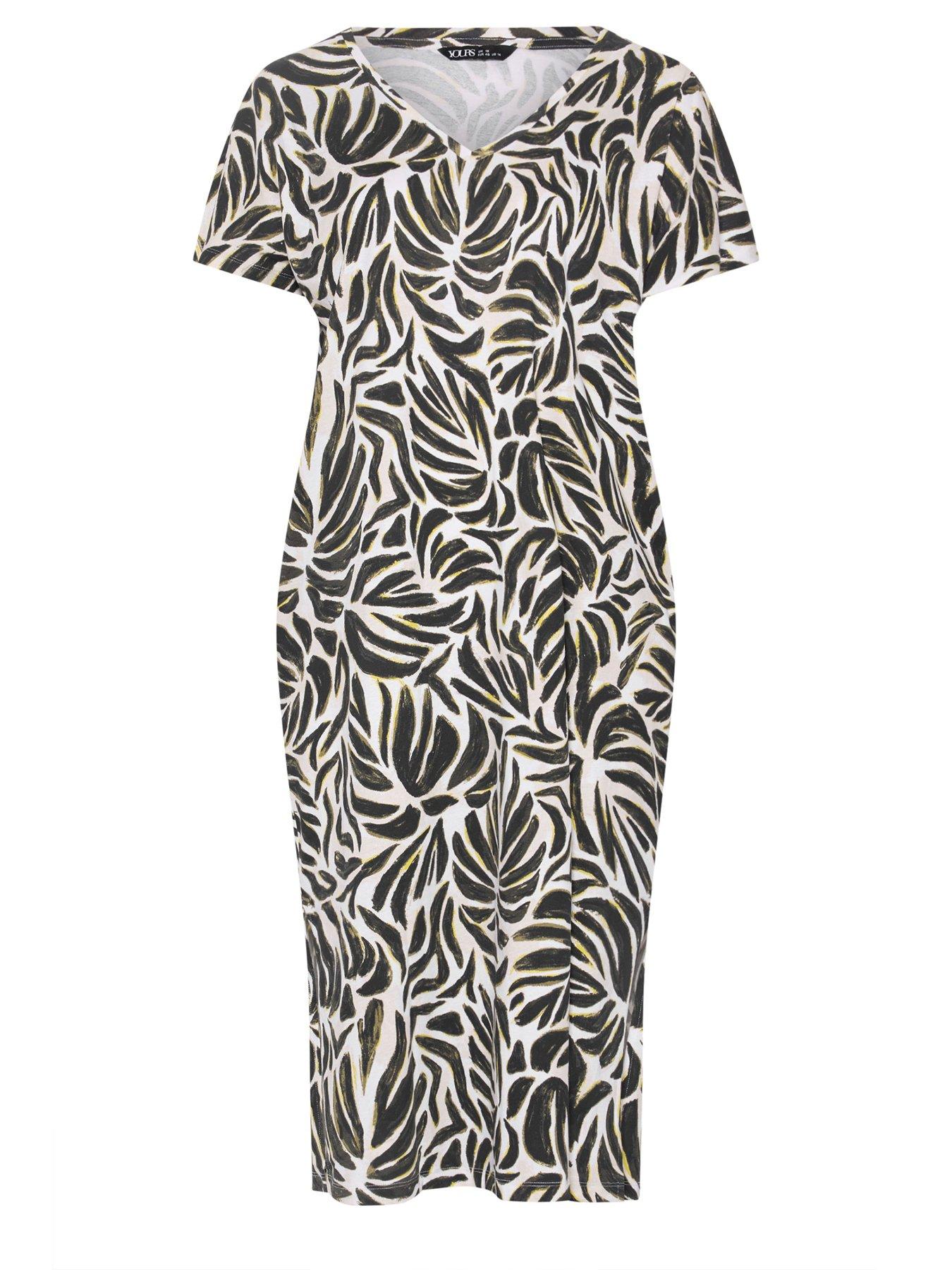 Image 5 of 5 of Yours Curve Grown On Abstract Print Dress