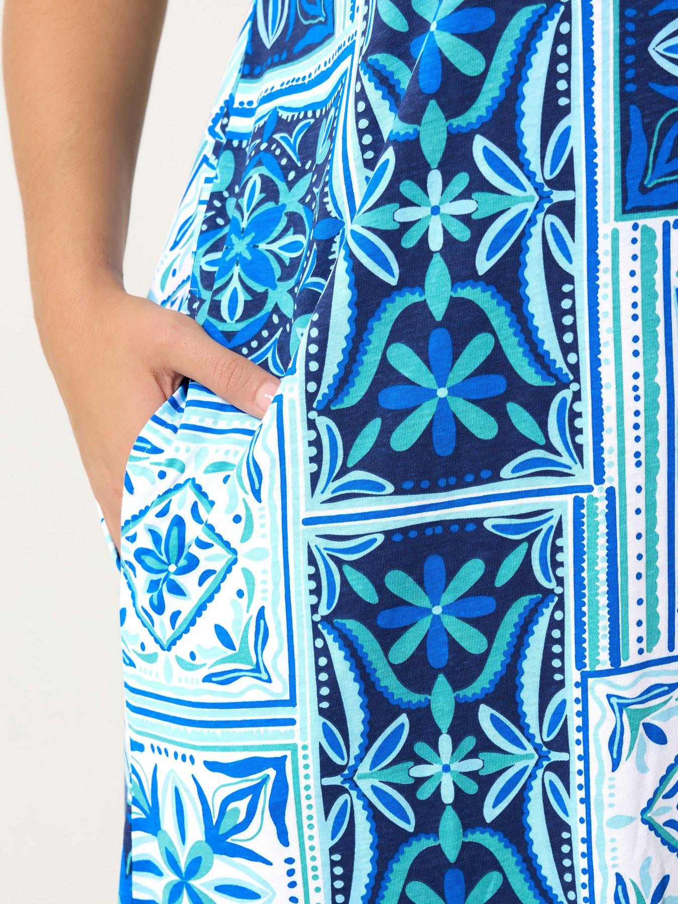 Image 4 of 5 of Yours Curve Grown On Tile Print Dress