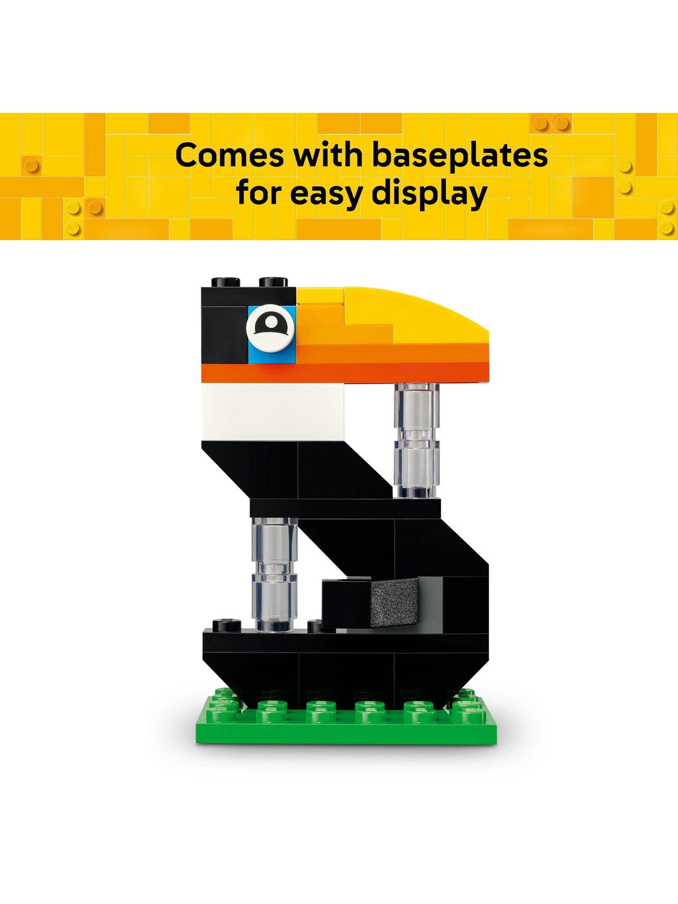 Image 6 of 8 of LEGO Birthday Numbers - Cake Topper with Animal Toys 40807
