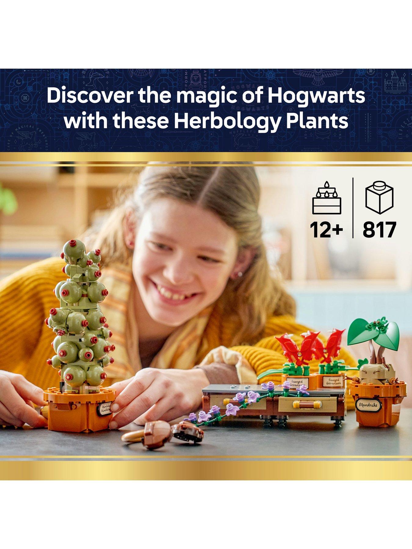 Image 2 of 8 of LEGO Harry Potter Hogwarts Herbology Plants 76474