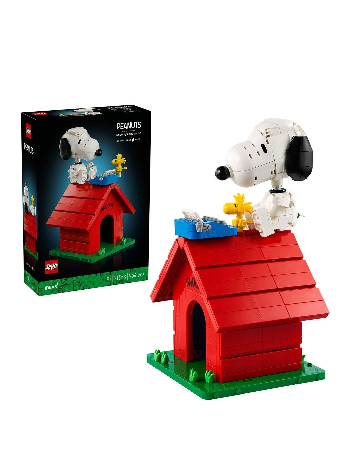LEGO Ideas Peanuts: Snoopy’s Doghouse Set 21368