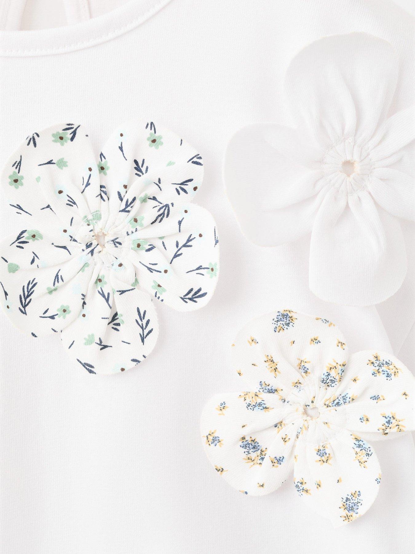Image 4 of 4 of Mango Younger Girls 3d Flowers Tshirt - White