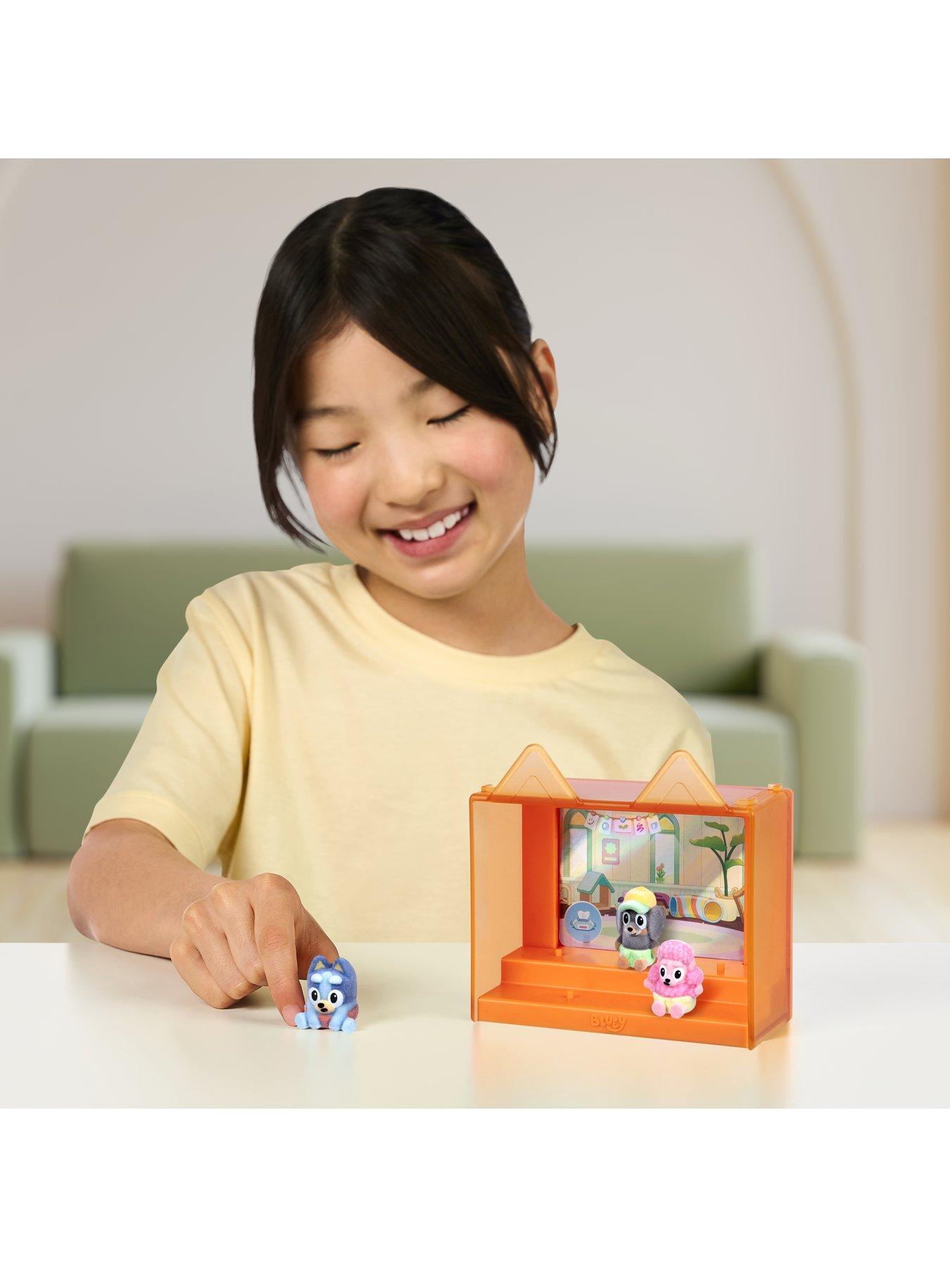 Image 5 of 8 of Bluey Fuzzies Episode Pack&nbsp;- Baby Race