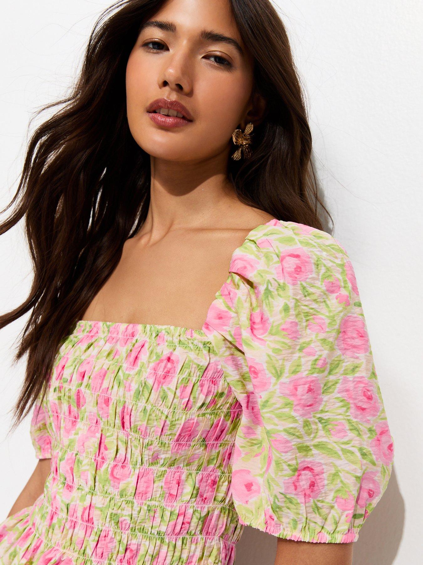 New Look Rose Print Shirred Puff Sleeve Top - Pink | Very