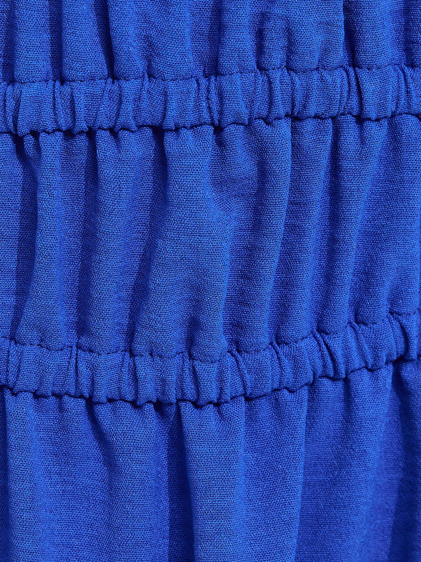 Image 5 of 5 of New Look Ruched Waist V-Neck Midi Dress - Blue