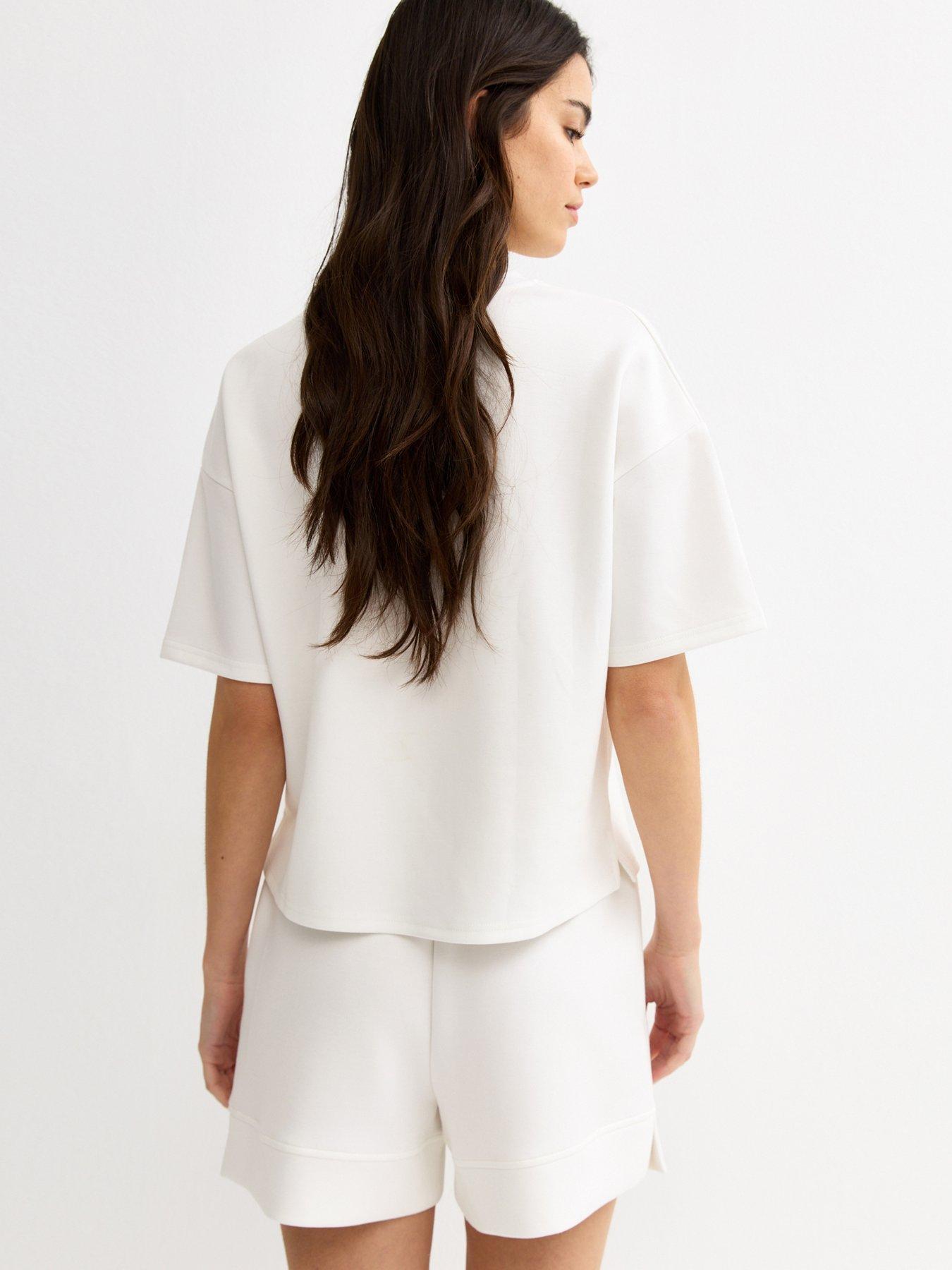Image 2 of 5 of New Look Cream Premium Sweatshirt T-shirt