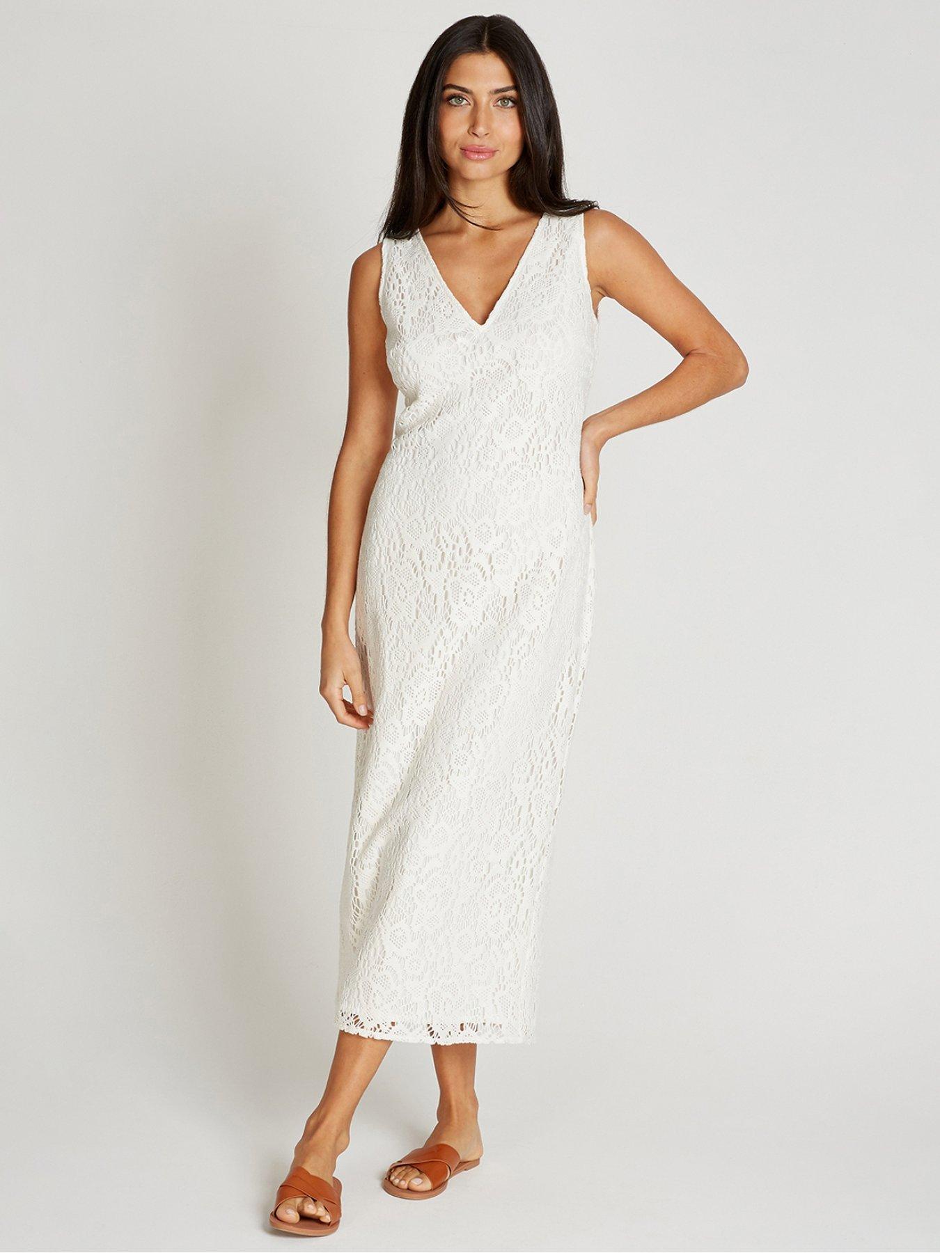 Image 3 of 4 of Little Mistress Crochet Midaxi Dress - Cream