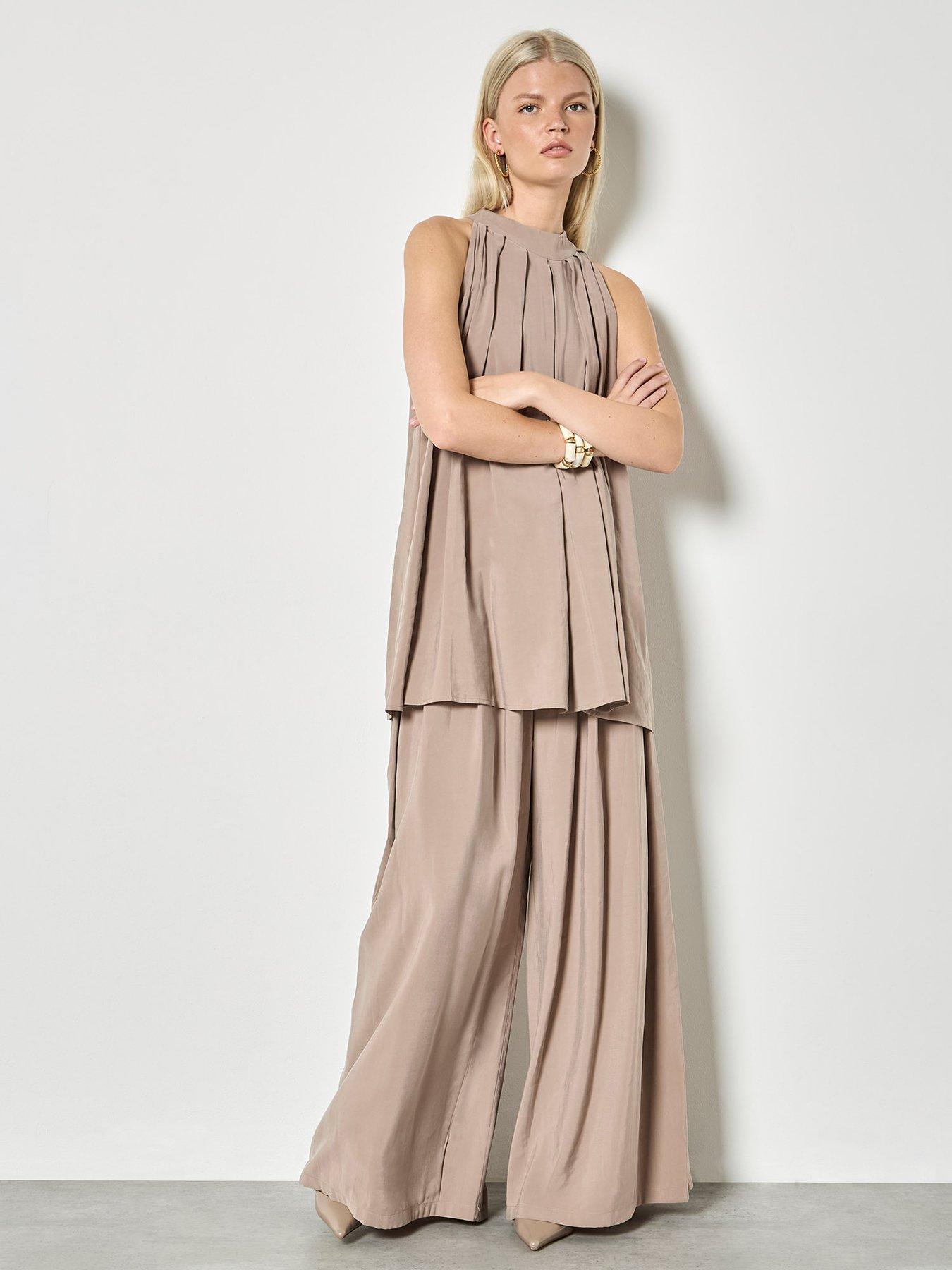 Apricot Pleat Detail Super Wide Trouser, Cream, Size Xs, Women
