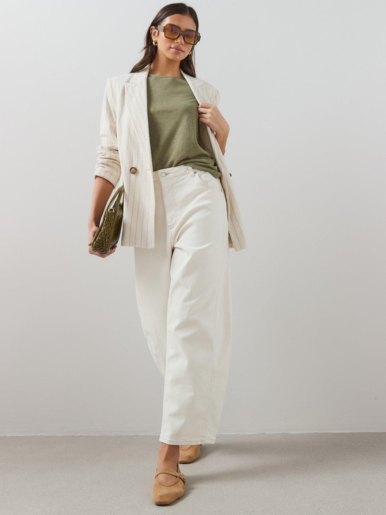 Image 3 of 7 of The Very Collection Linen Look Crew Neck T-shirt - Khaki