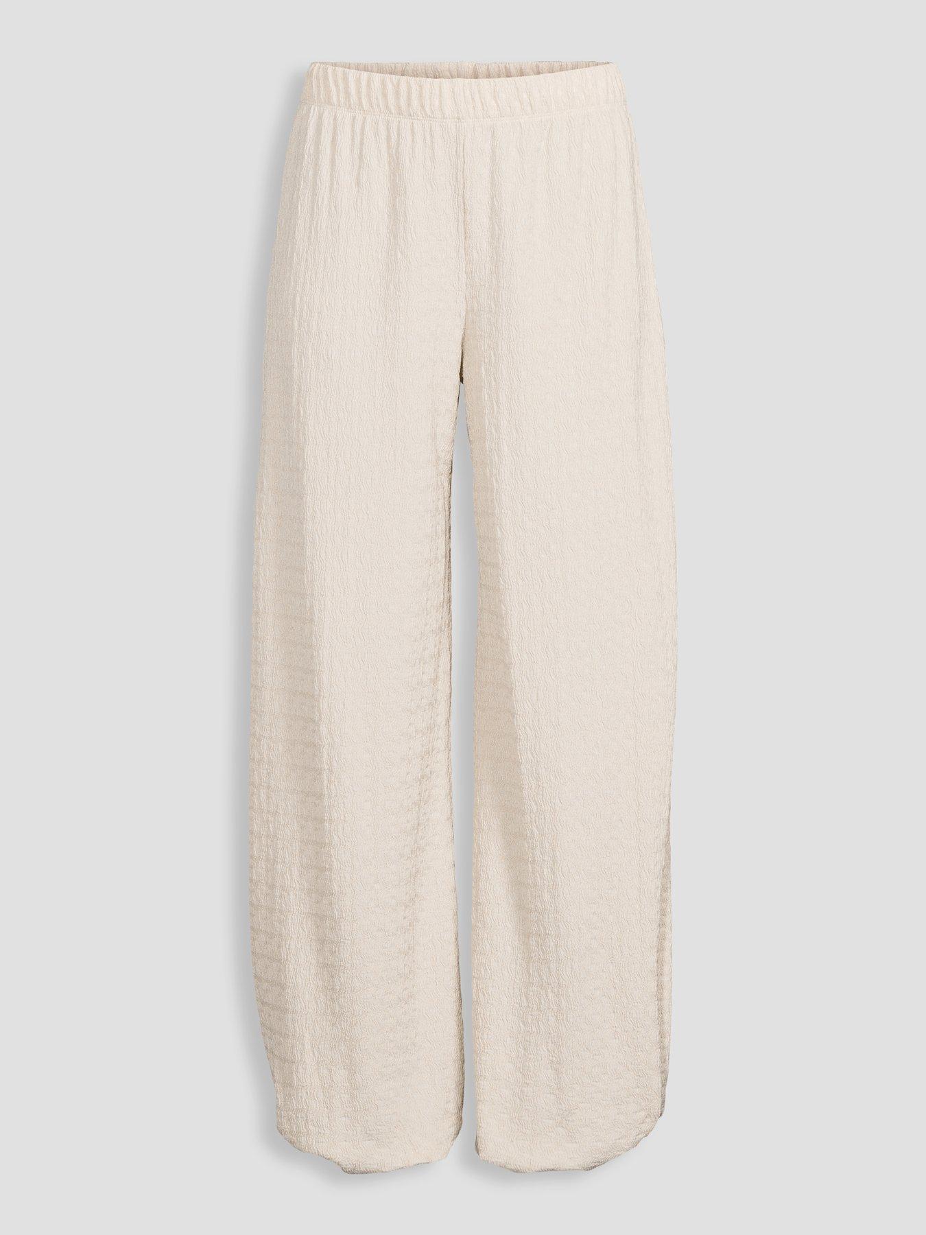 Image 7 of 7 of The Very Collection Textured Balloon Trousers - Cream