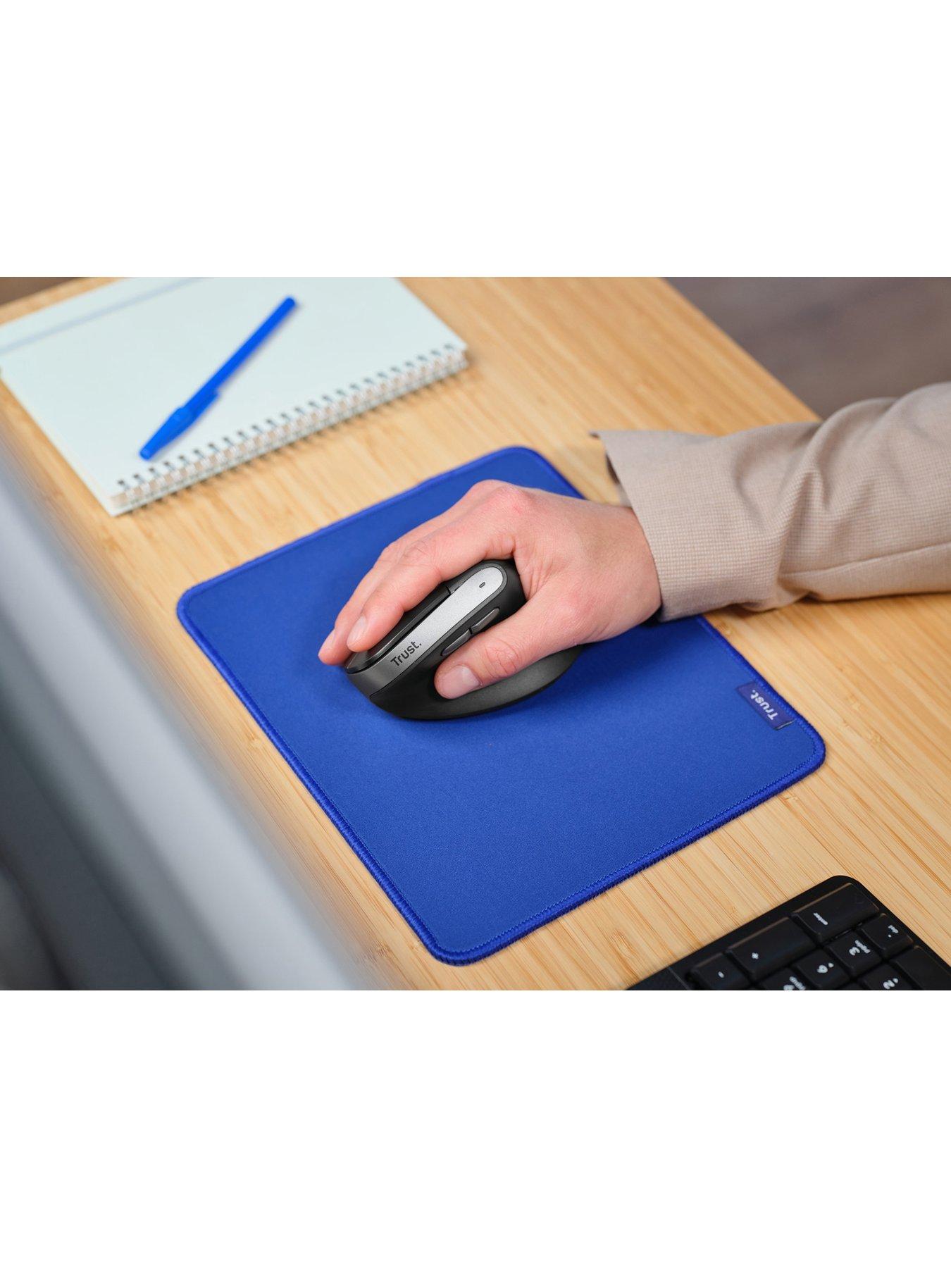 Image 6 of 8 of Trust Bayo II Ergonomic Wireless Mouse - Black