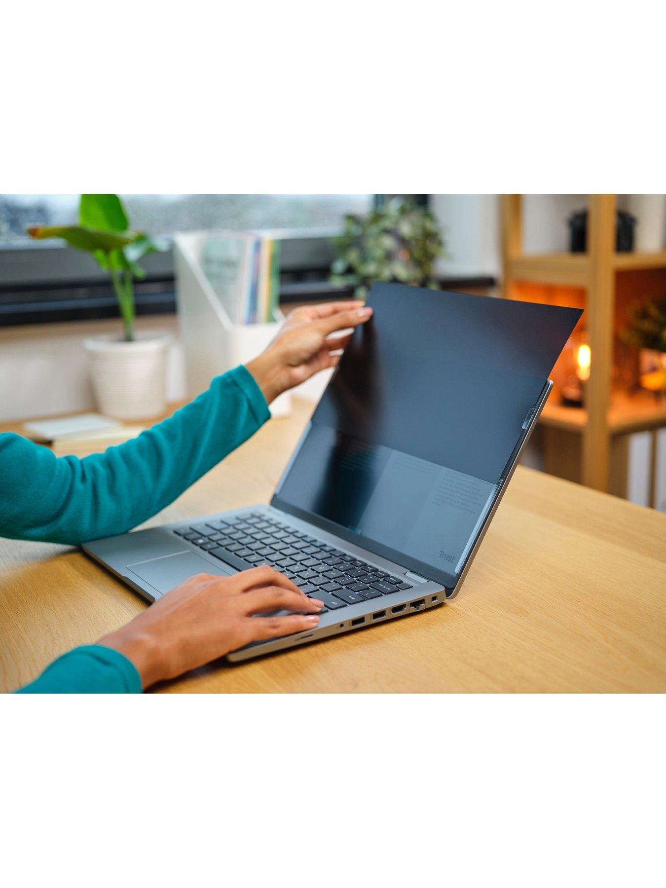 Image 6 of 7 of Trust Primo Privacy Filter for 14-Inch Laptop Screen