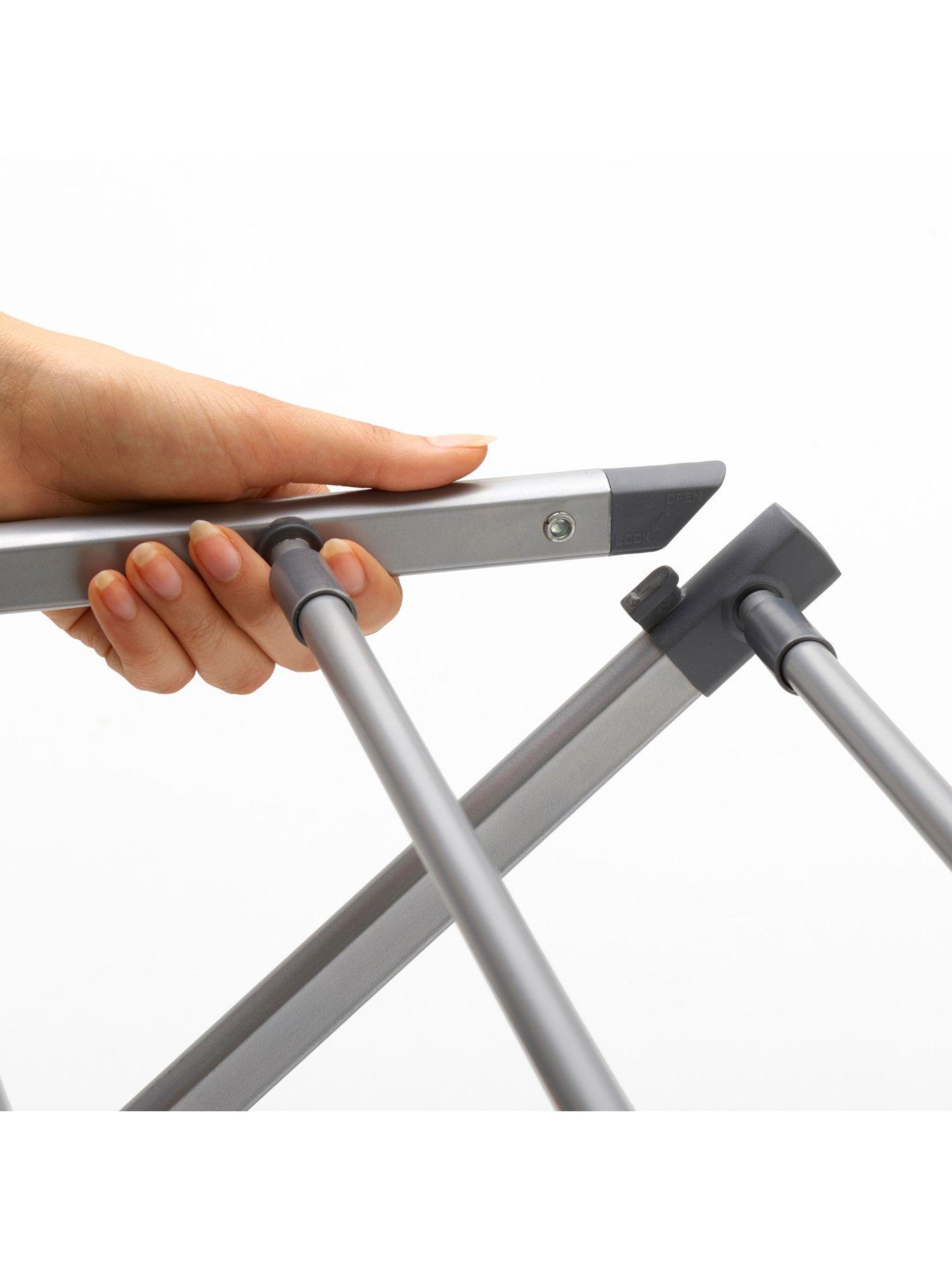 Image 4 of 6 of Black & Decker B+d Extendable Compact Airer Grey