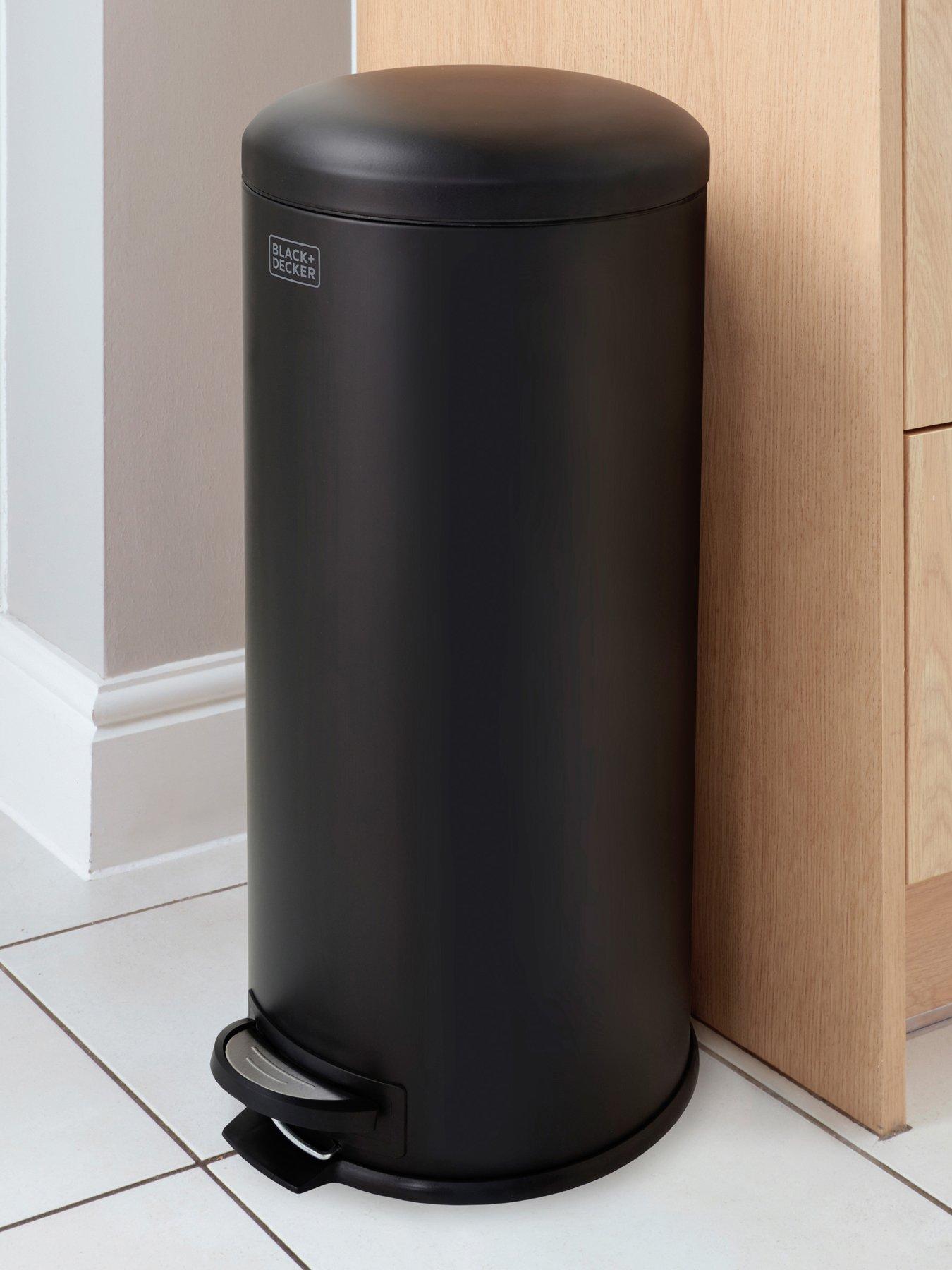 Black & Decker B+d 30l Dome Lid Pedal Bin - Matt Black