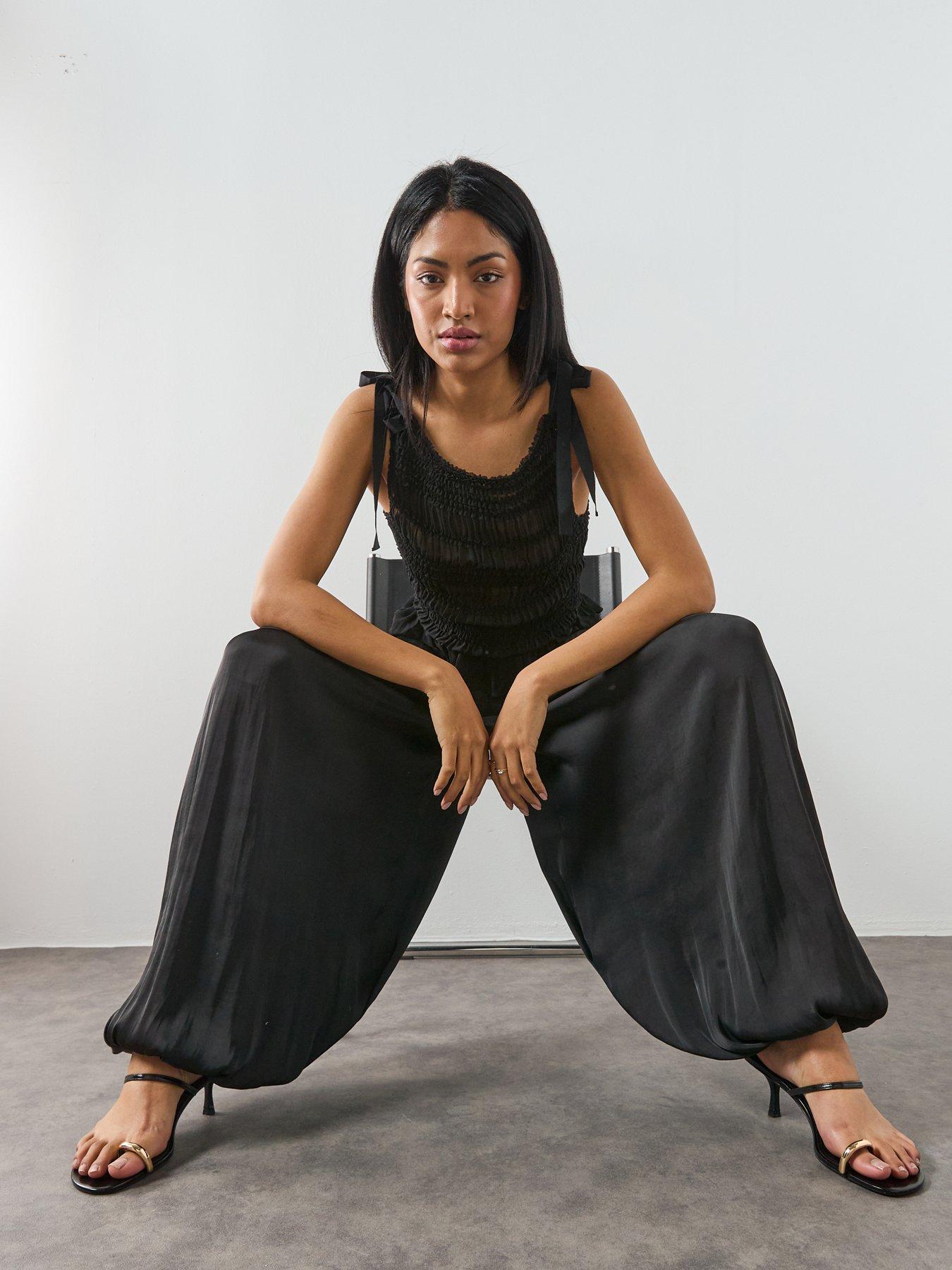 Image 5 of 6 of AllSaints Eshe Trouser - Black