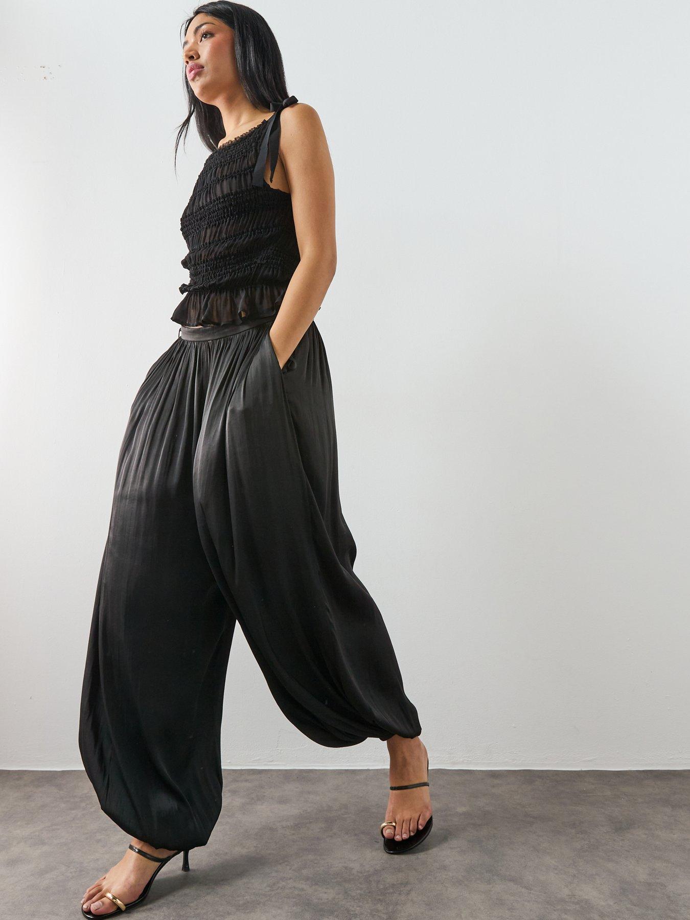 Image 6 of 6 of AllSaints Eshe Trouser - Black