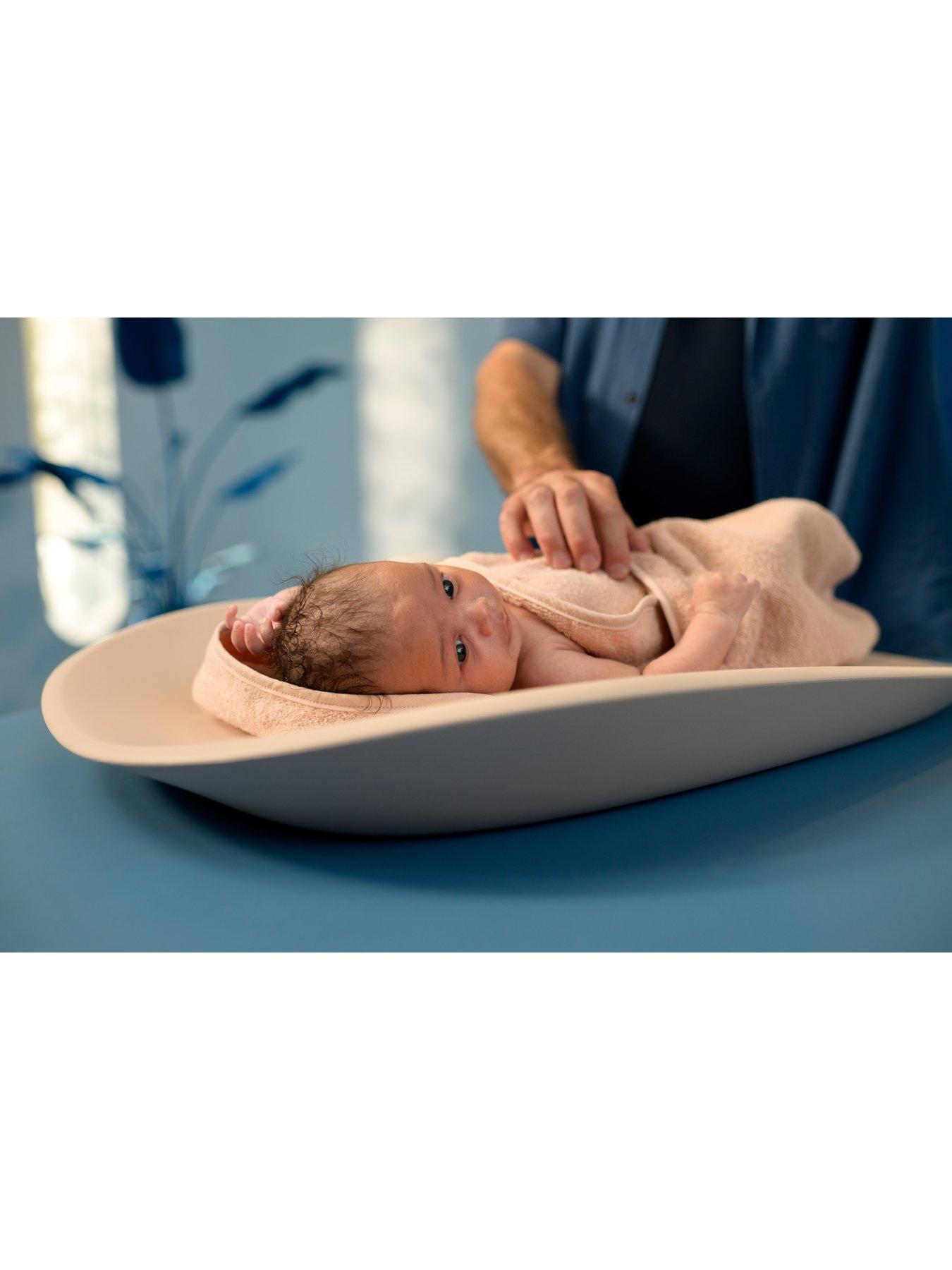 Image 6 of 7 of Maxi-Cosi Mavis Changing Mattress - Beige