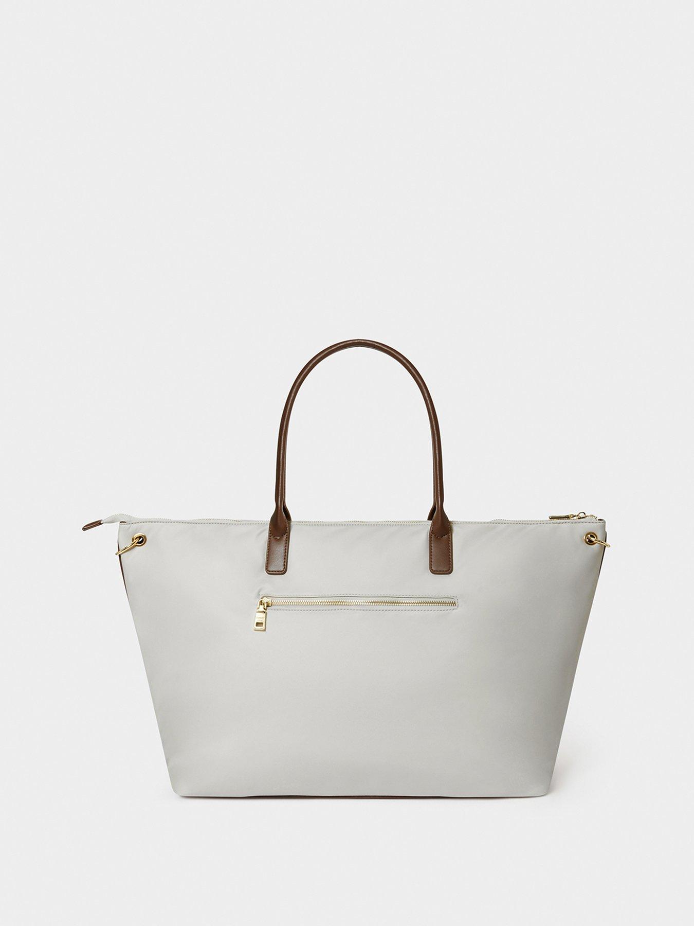 Image 3 of 5 of Osprey London The Voyage Nylon Weekender Bag