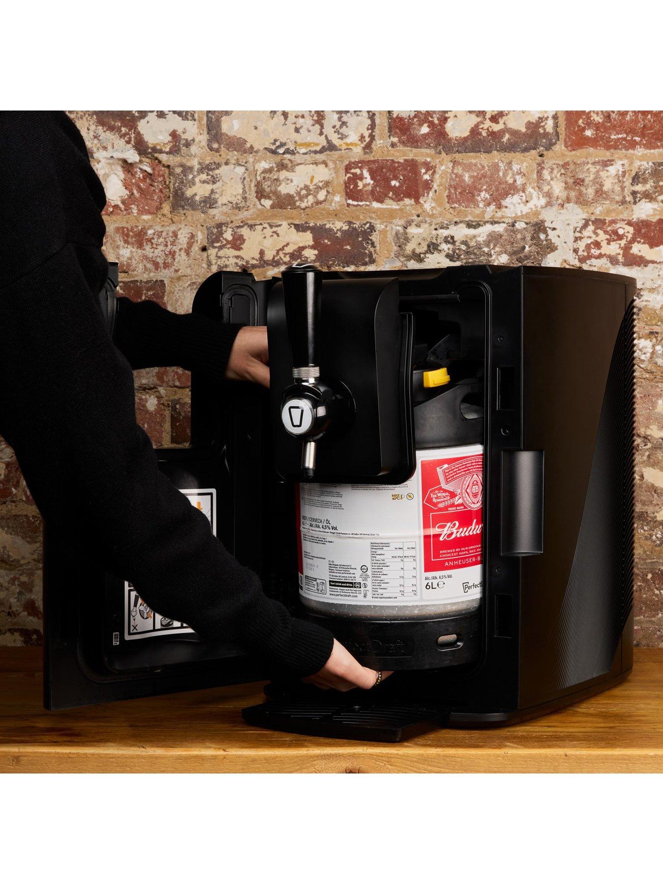 Image 4 of 4 of PerfectDraft Pro Black Beer Machine