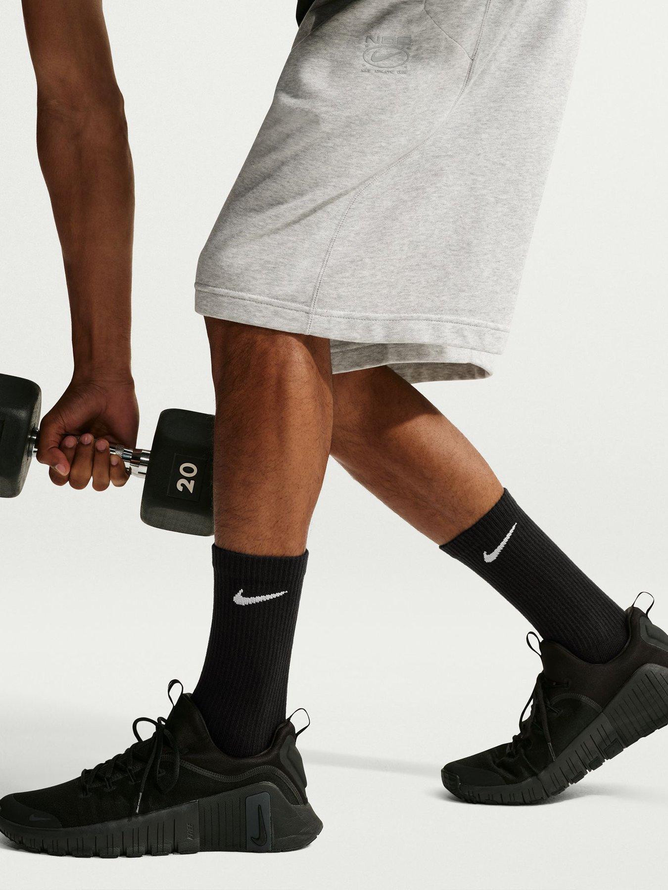 Image 3 of 6 of Nike Nike Unisex Everyday Elevated Crew Socks (3 Pack) - Black