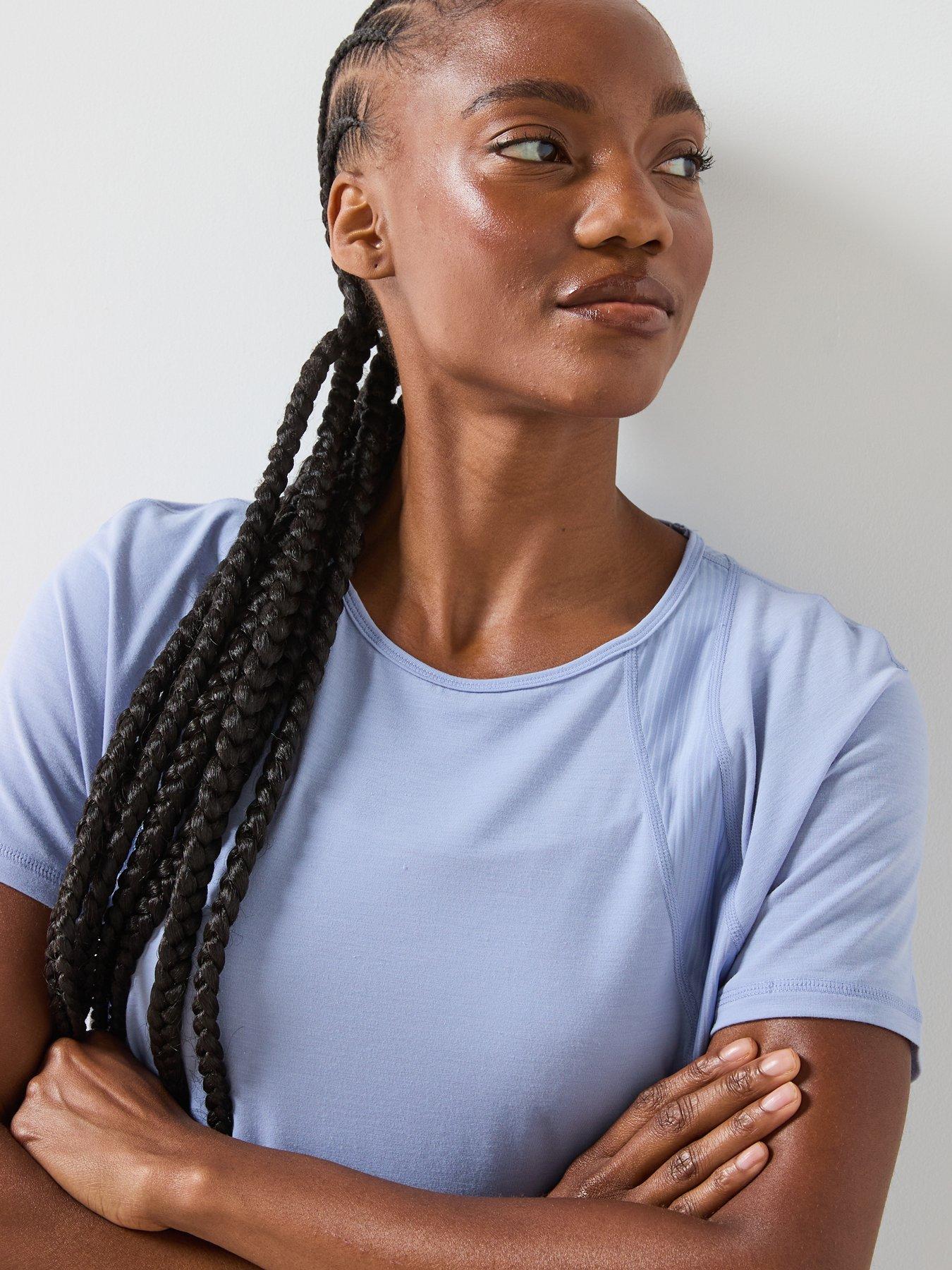 Image 4 of 6 of Sweaty Betty Womens Training Breathe Easy T-Shirt - Blue